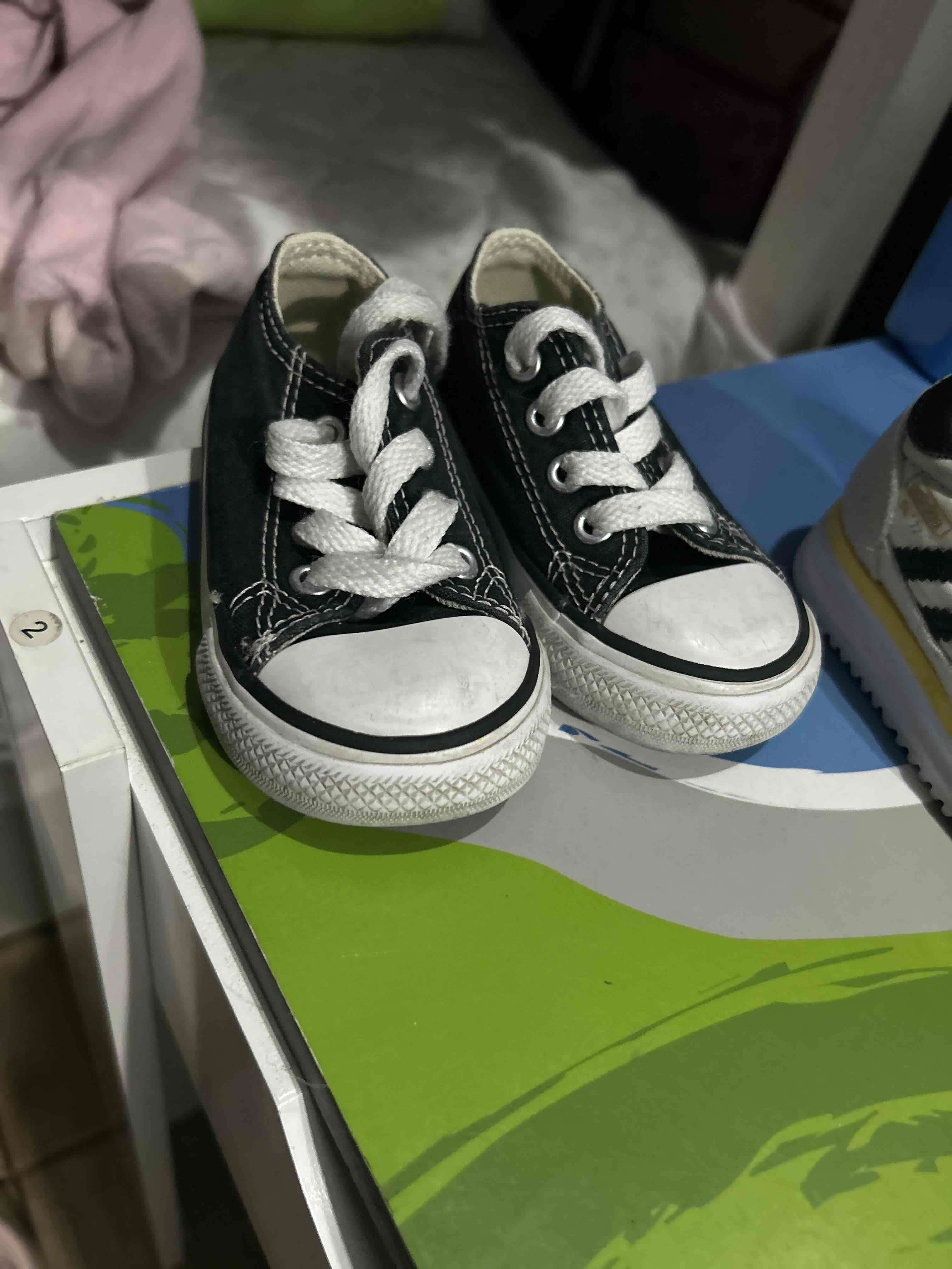 Zapatillas niñas DKNY , converce, limonada y new b - miniatura 4