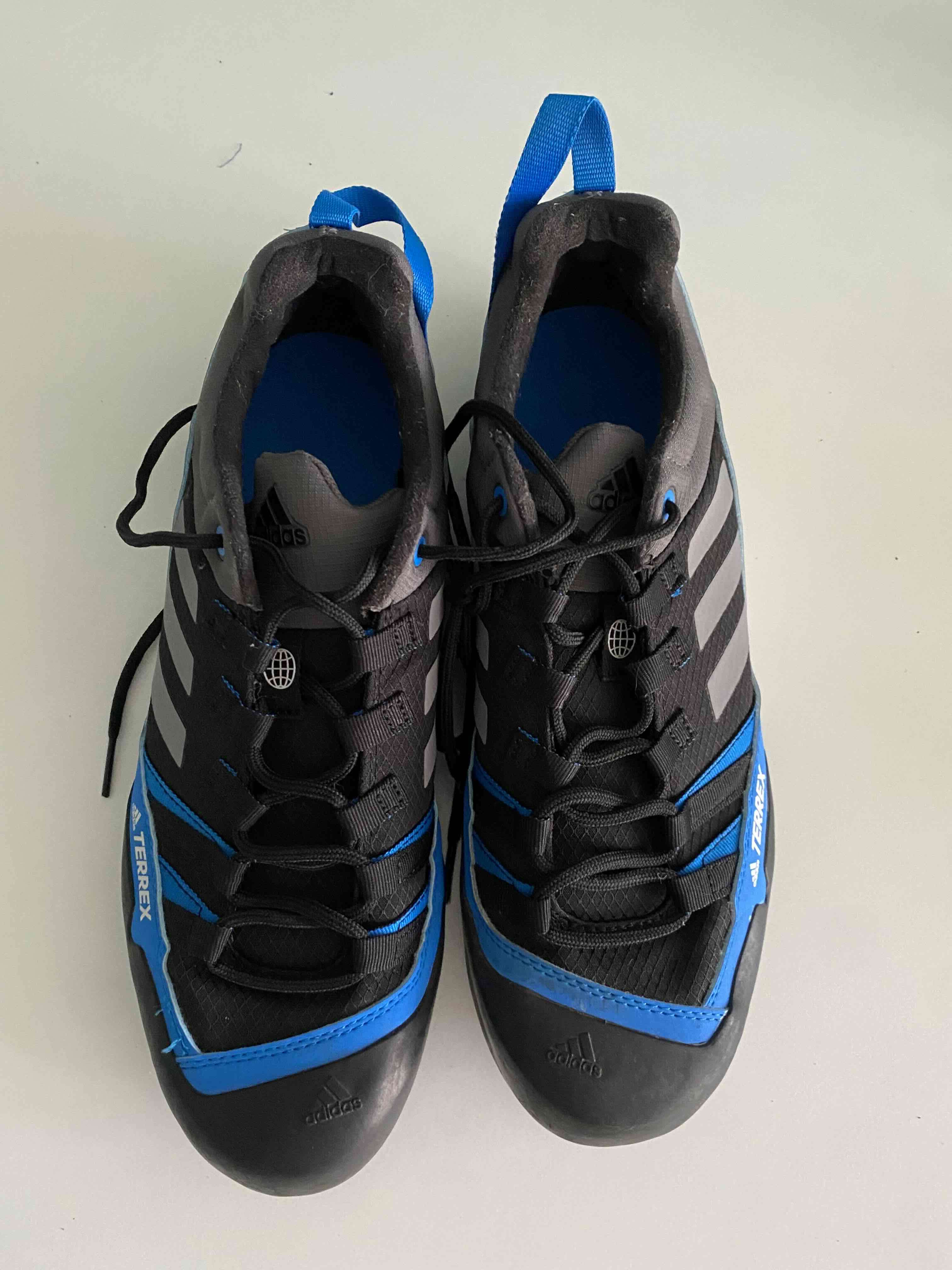 Zapatillas deportivas Adidas azul y gris - miniatura 2