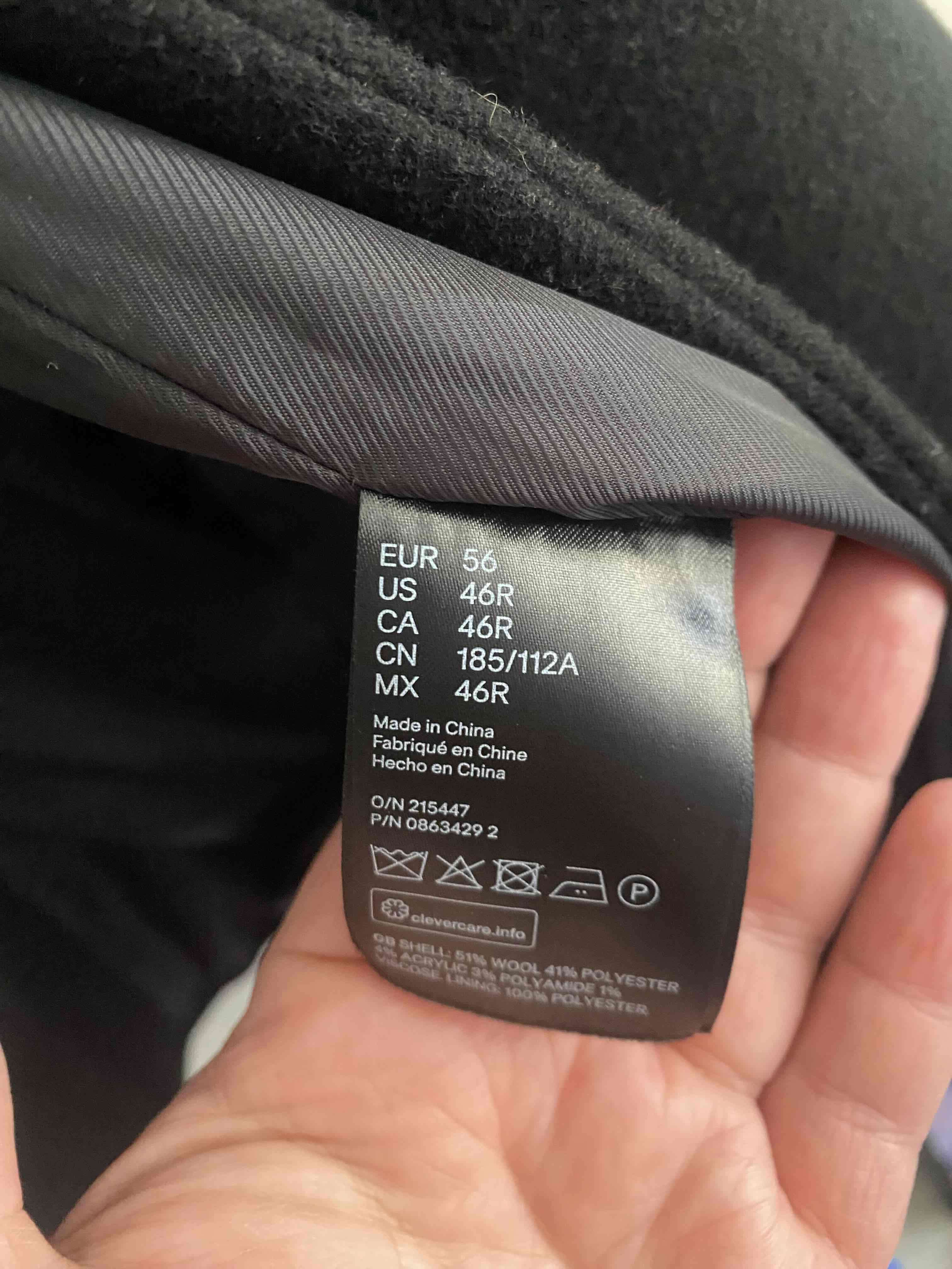 Abrigo negro talla 56 - 1