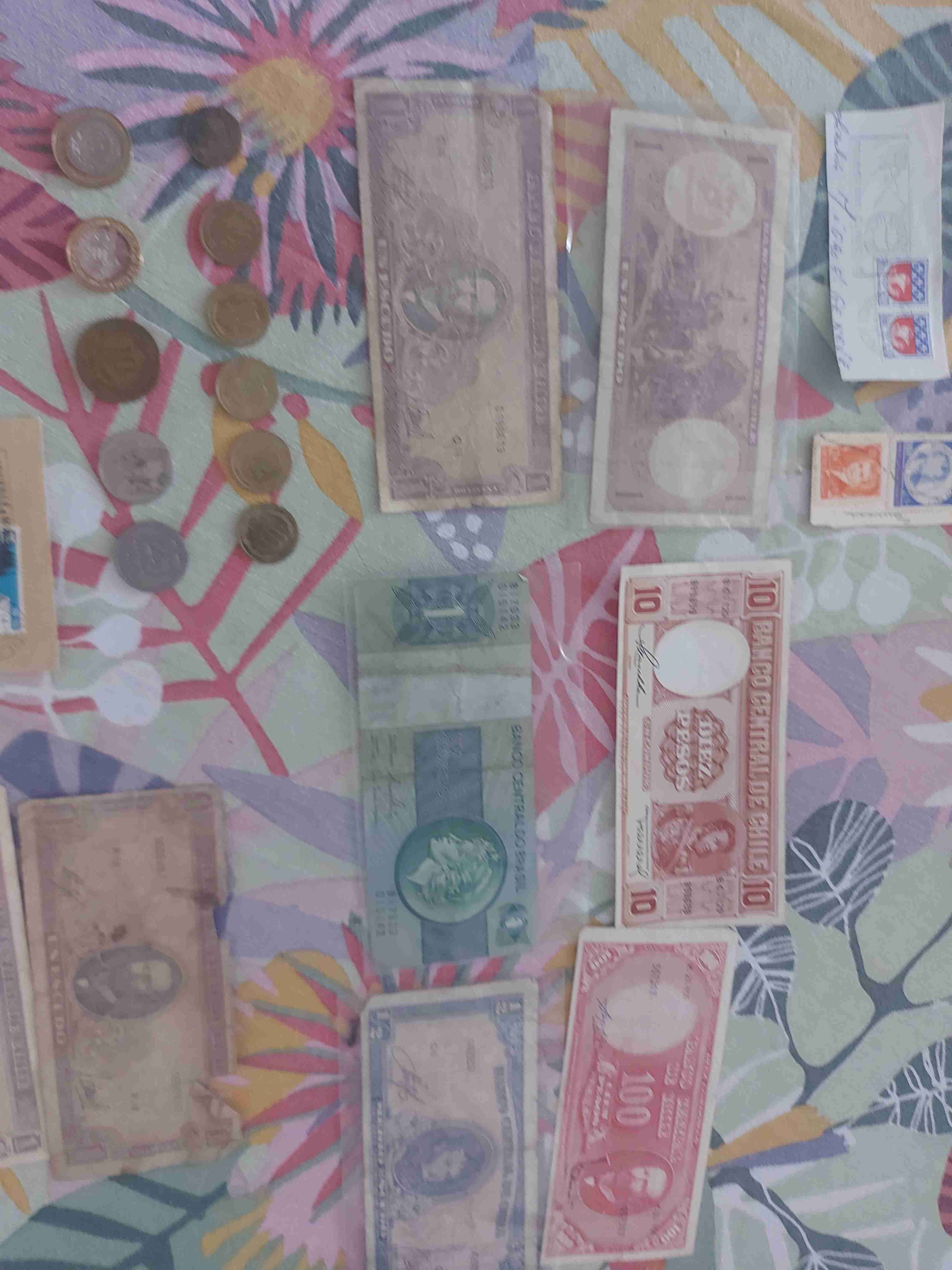 Lote de estampillas, billetes y monedas - miniatura 3