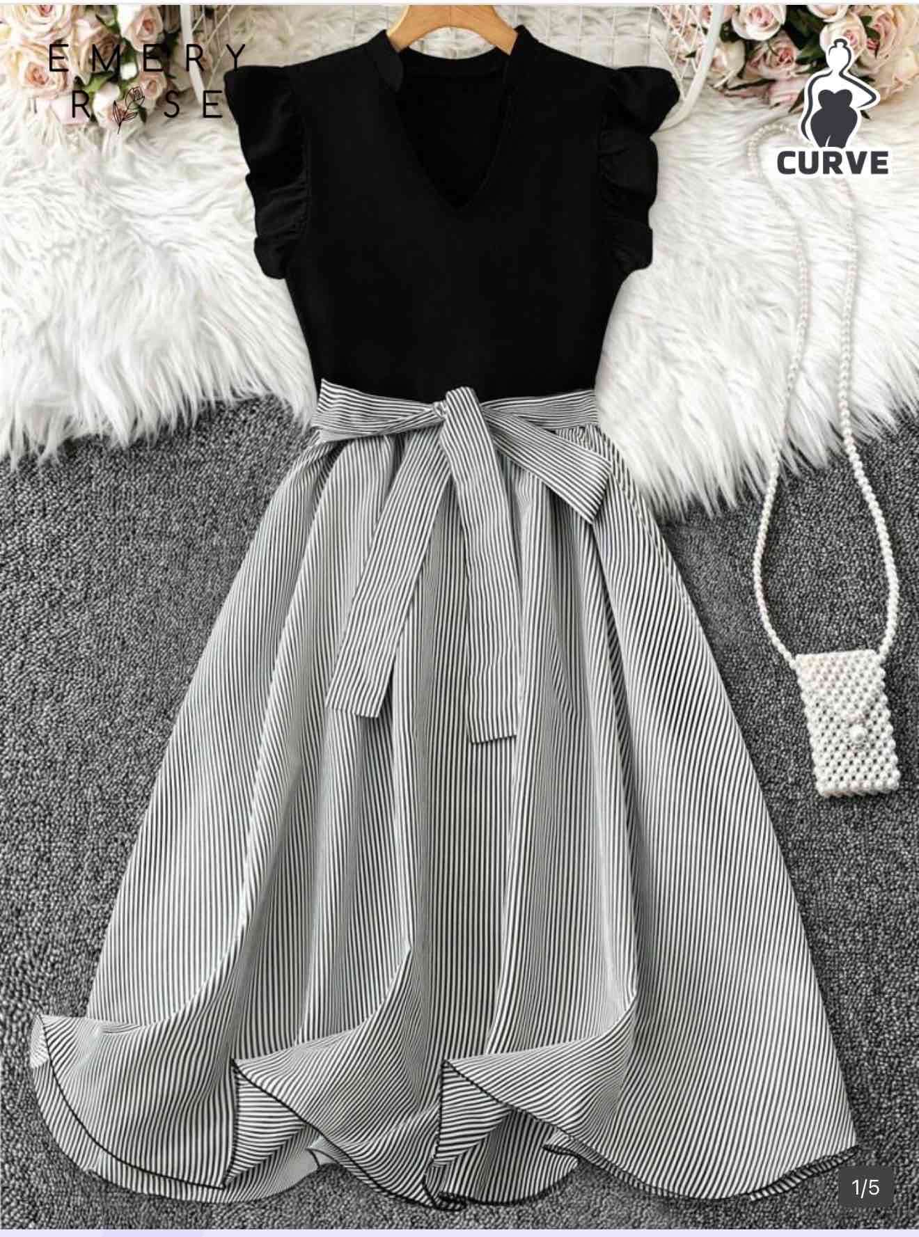 Vestido negro con falda a rayas - miniatura 1