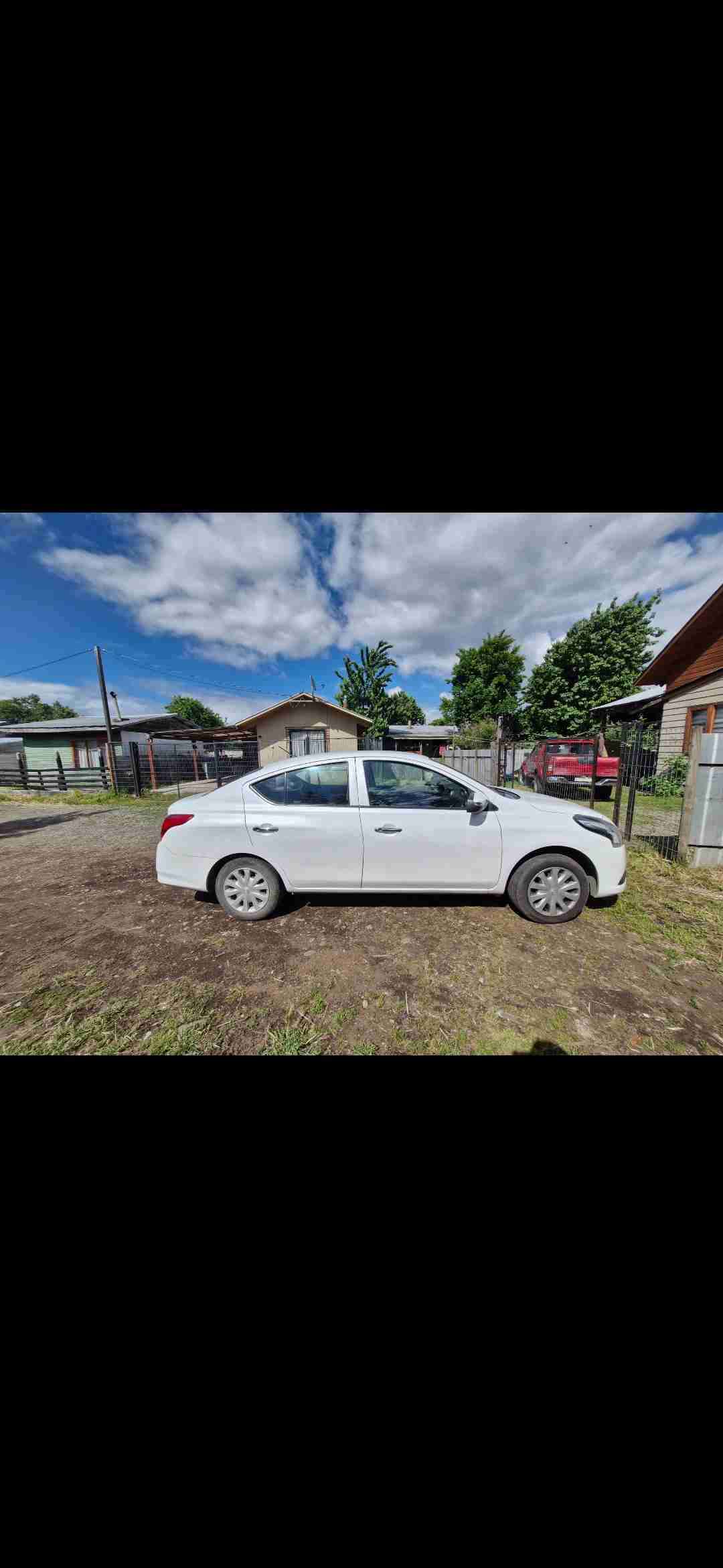 Auto Nissan versa 1.6 año 2019 - miniatura 2
