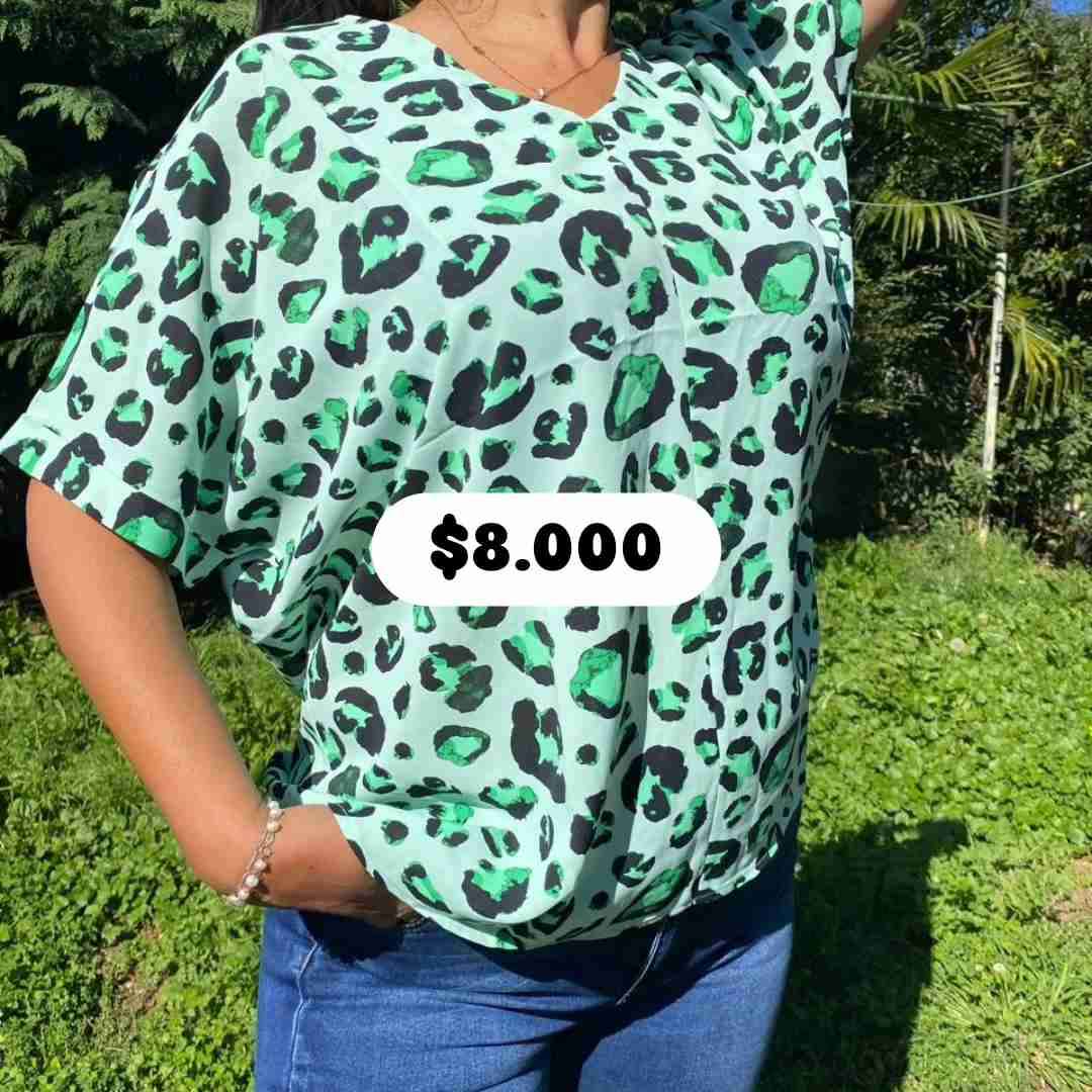 Suéter burdeos con diseño gráfico - miniatura 3