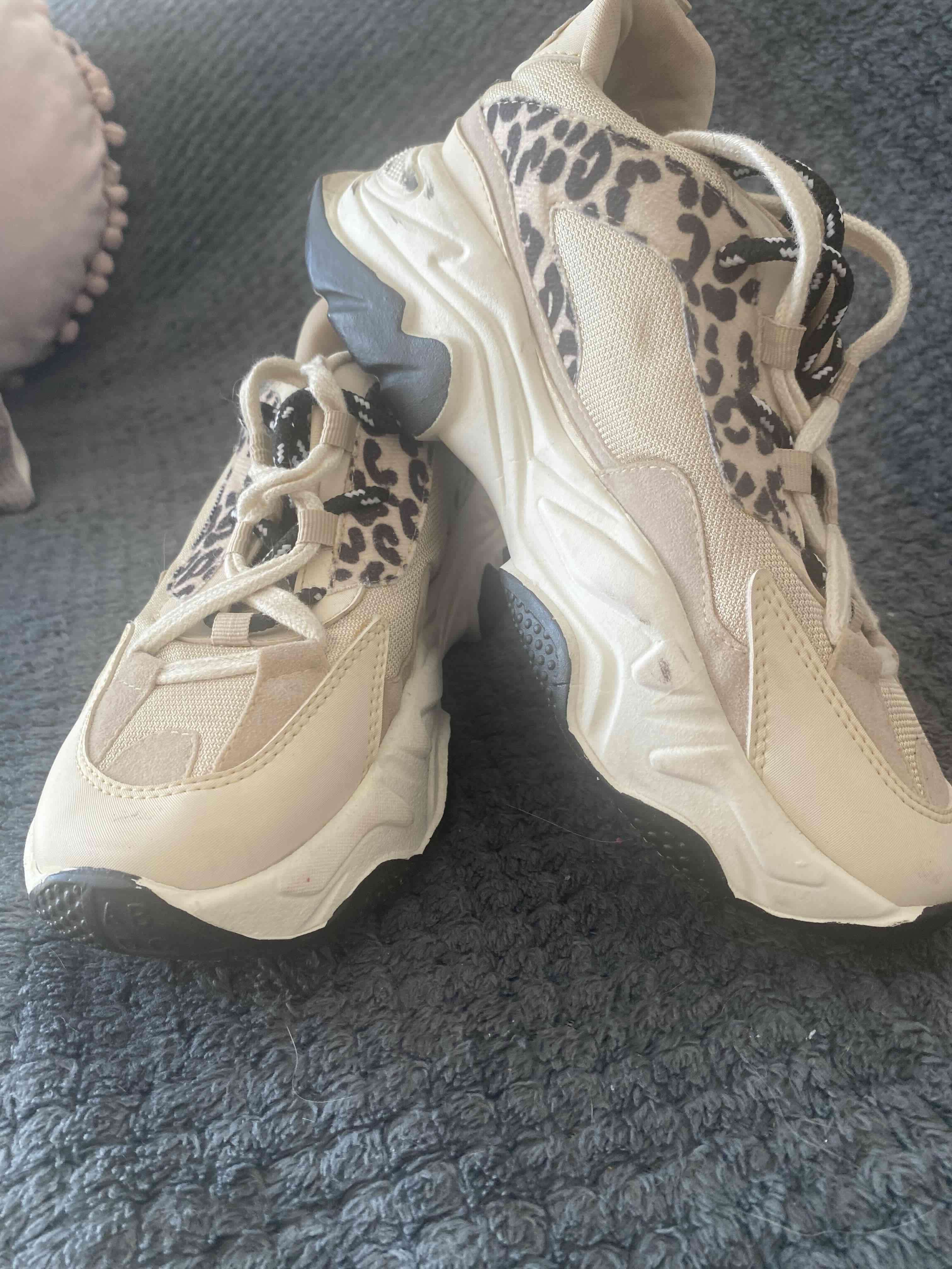 Zapatillas deportivas con estampado - miniatura 2