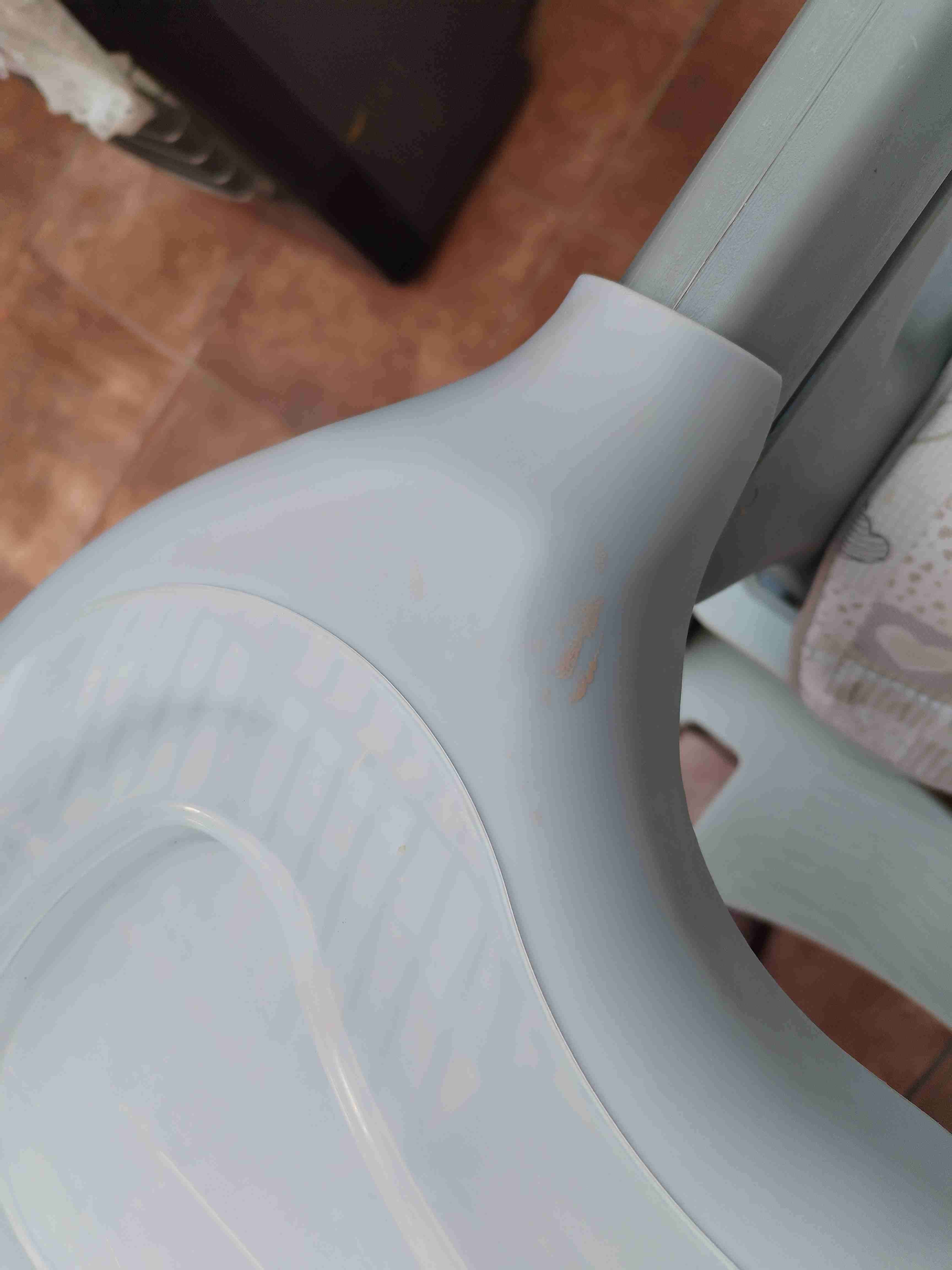 Silla y mesa para bebé - miniatura 3