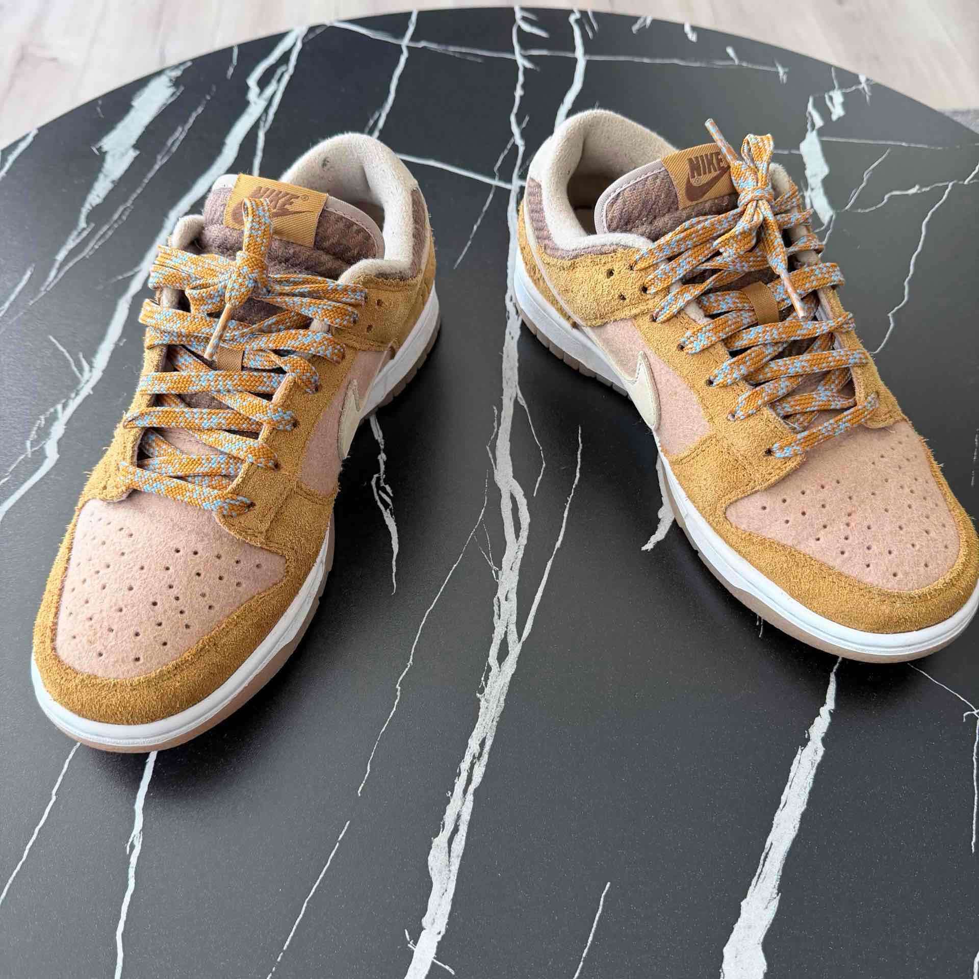 Zapatilla Nike Dunk Low SE ""Teddy Bear Praline""" - miniatura 4