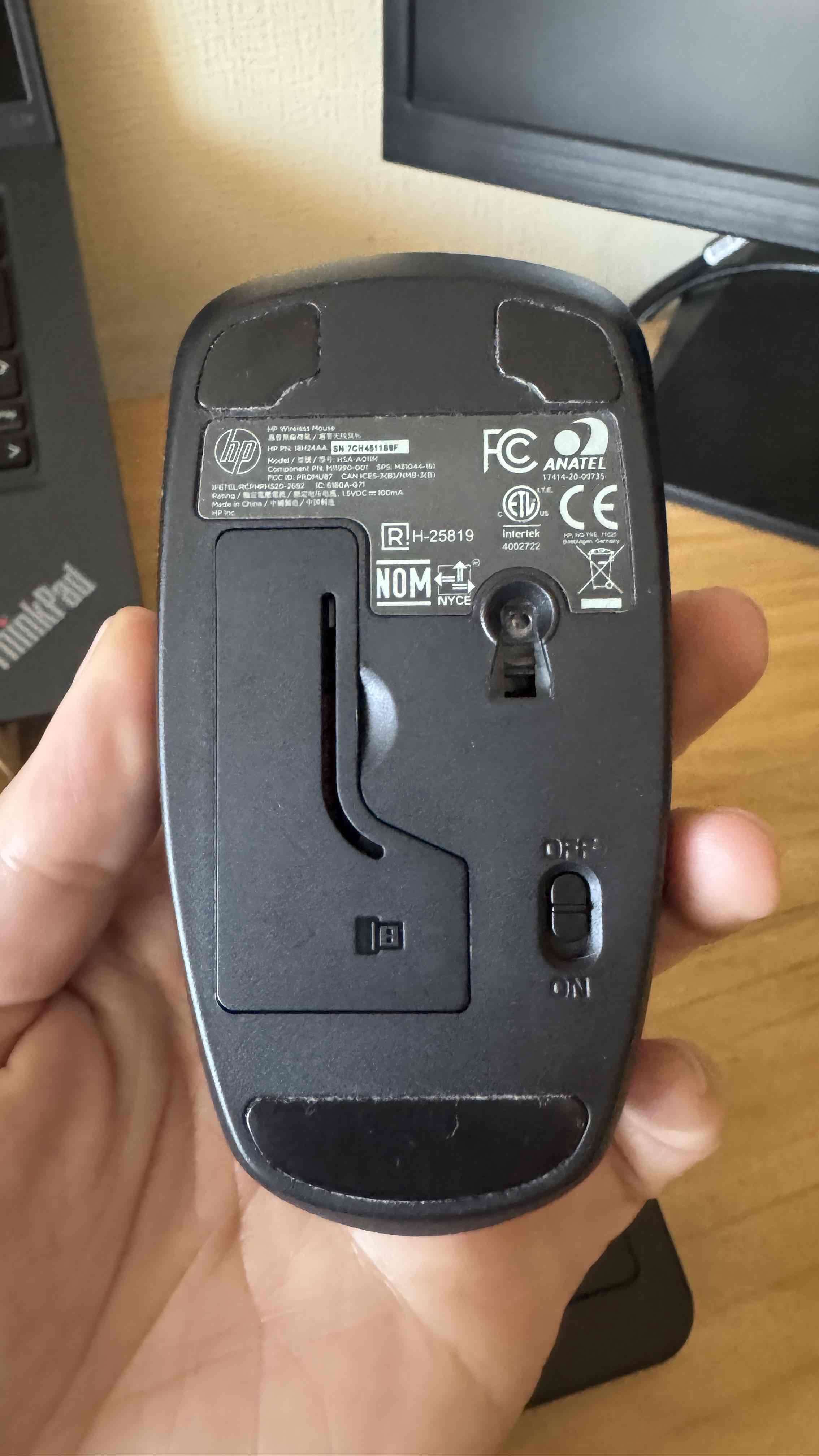 Teclado y mouse HP inalámbricos - miniatura 4