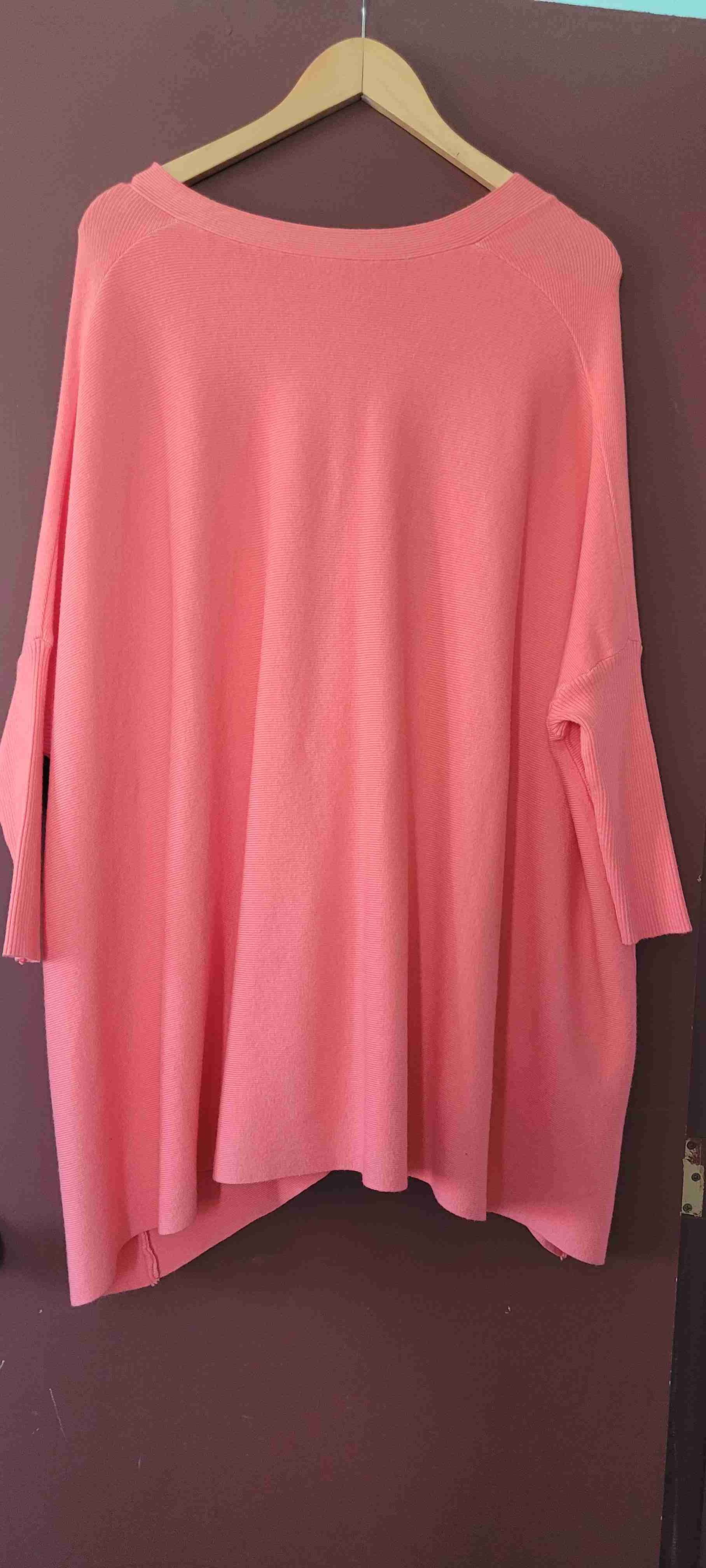 Poncho coral de punto suelto - miniatura 2