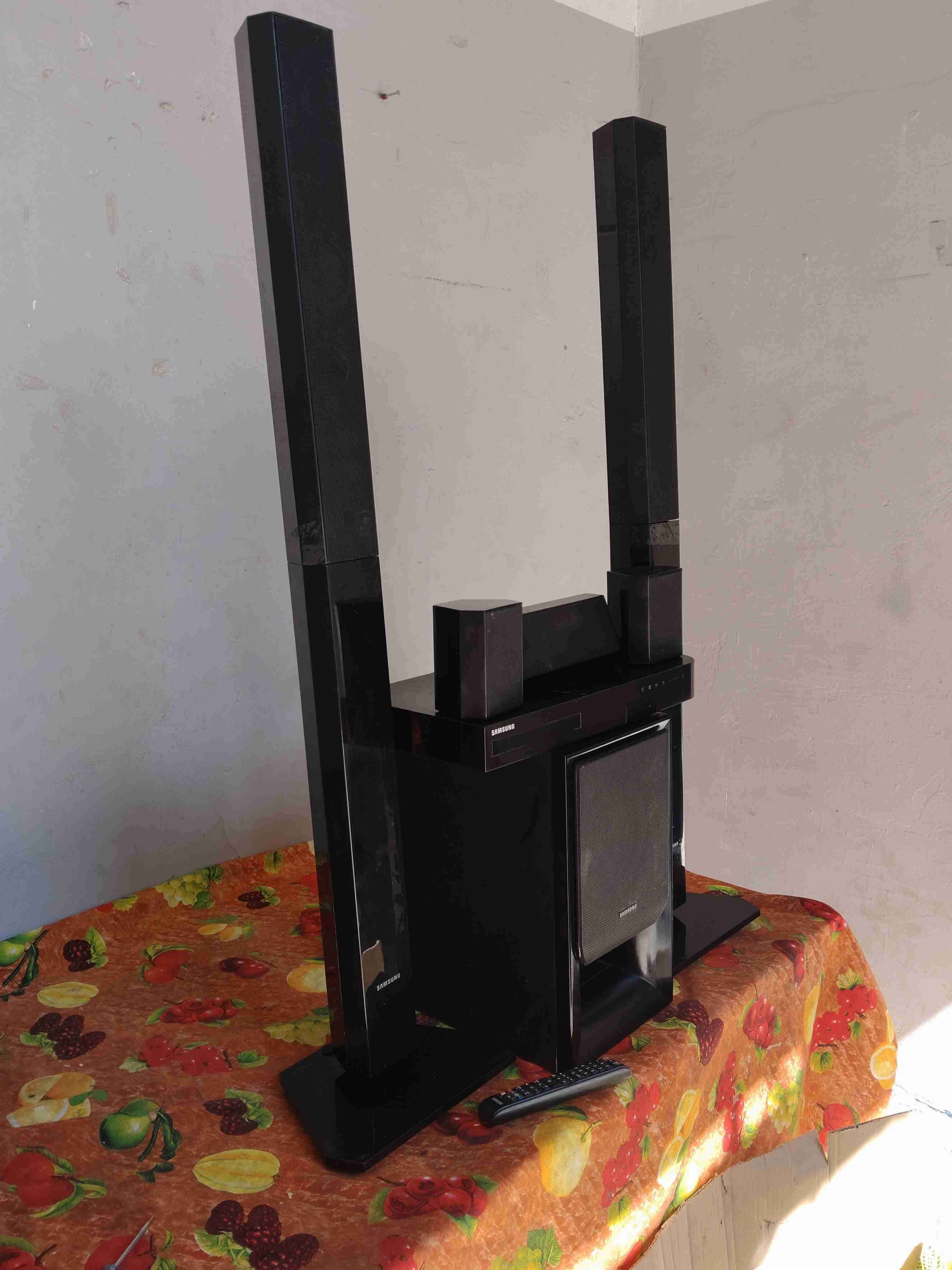 Sistema de sonido Samsung con subwoofer - miniatura 6