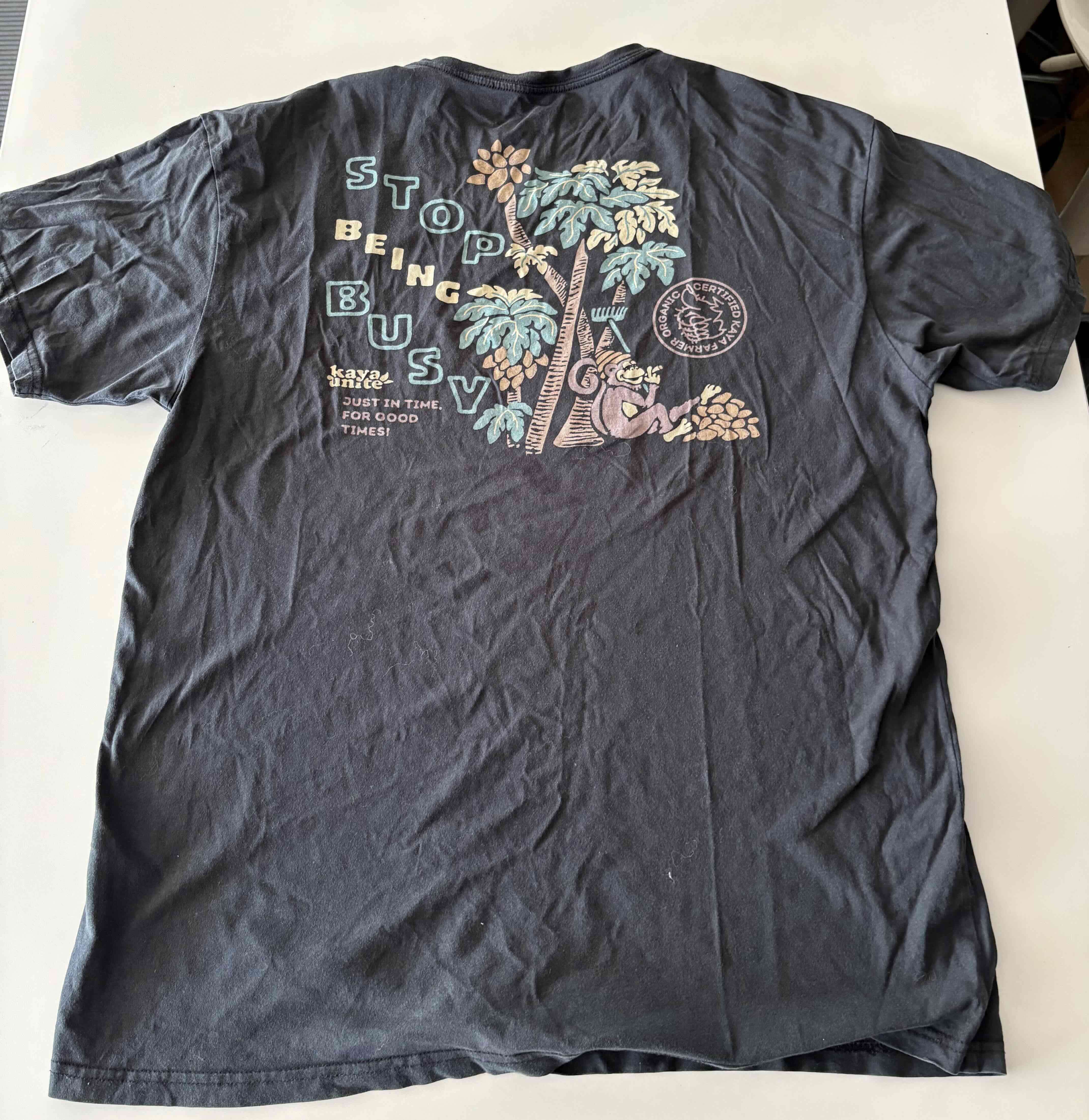 Polera azul con estampado - miniatura 2