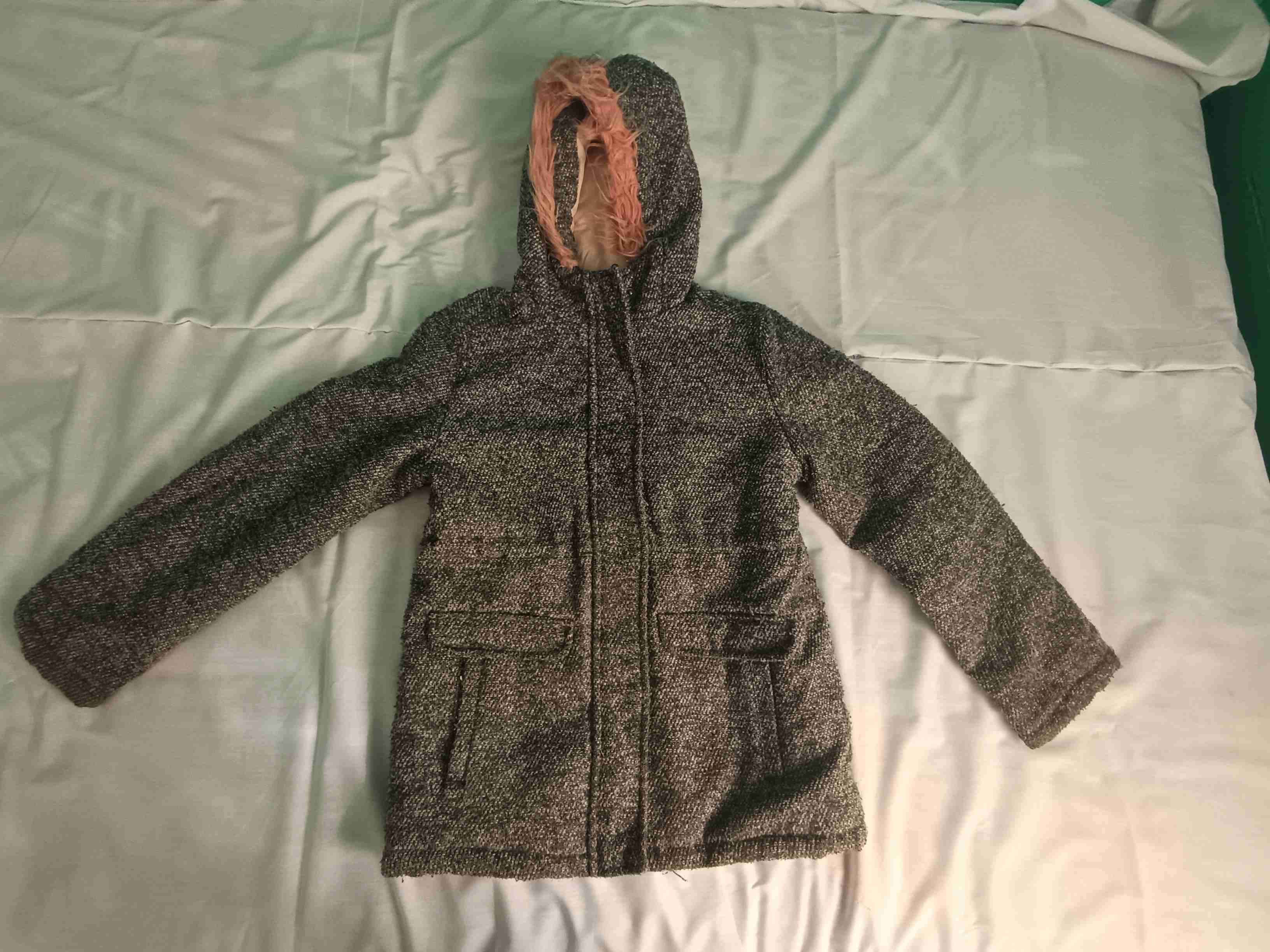 Abrigo de lana con capucha - miniatura 1