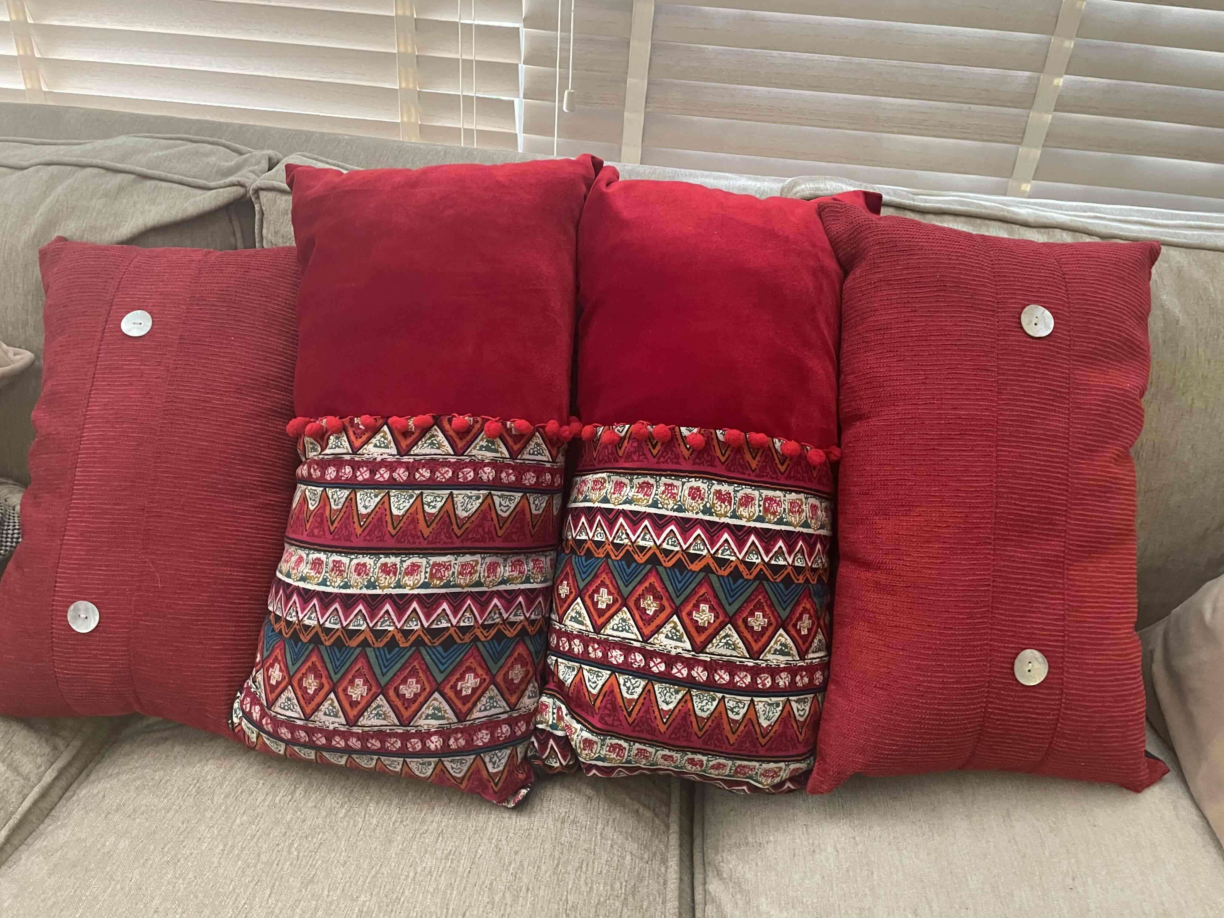 4 Cojines decorativos rojos - miniatura 3