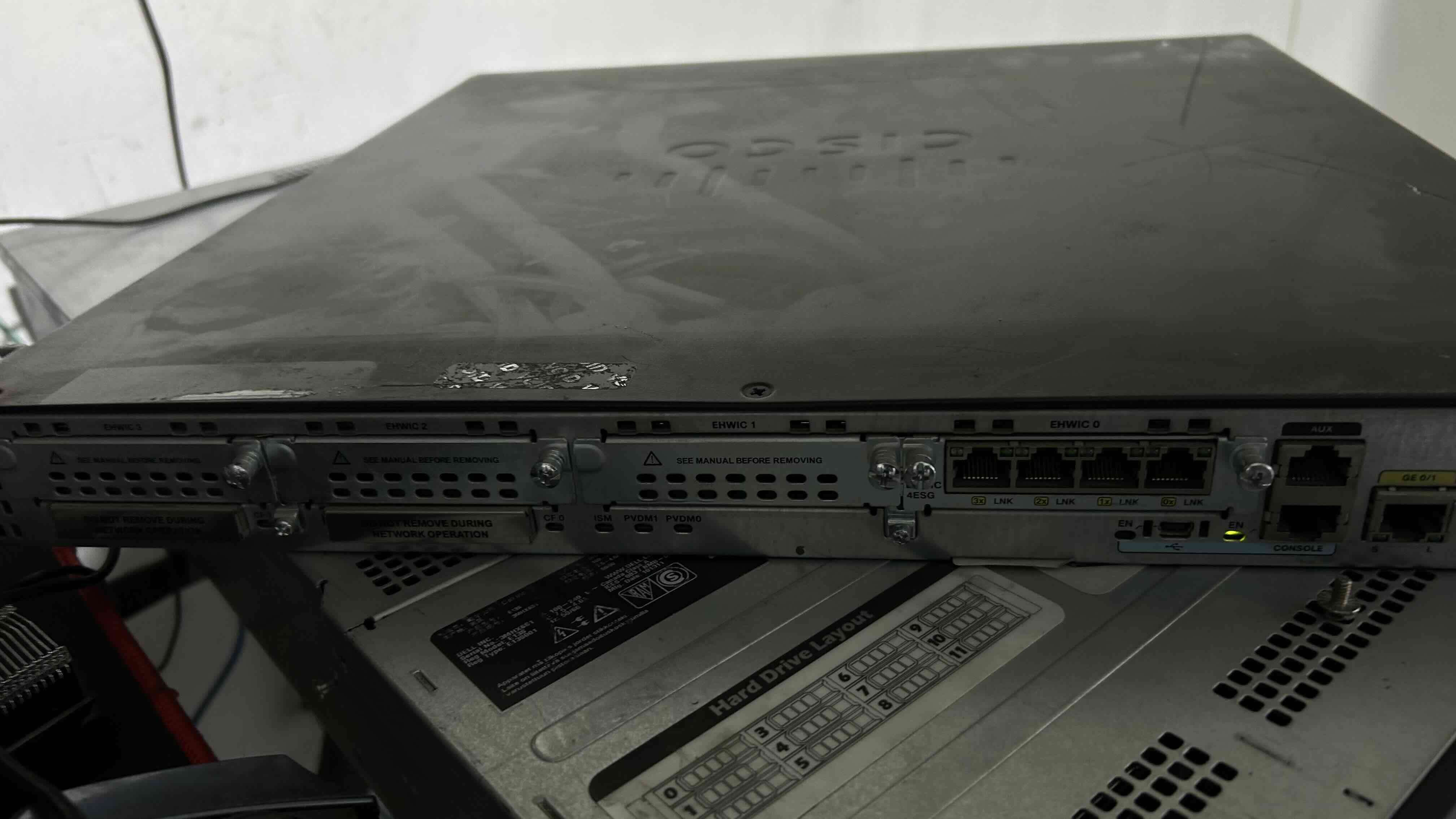 REMATE Router Cisco 2900 series - miniatura 3