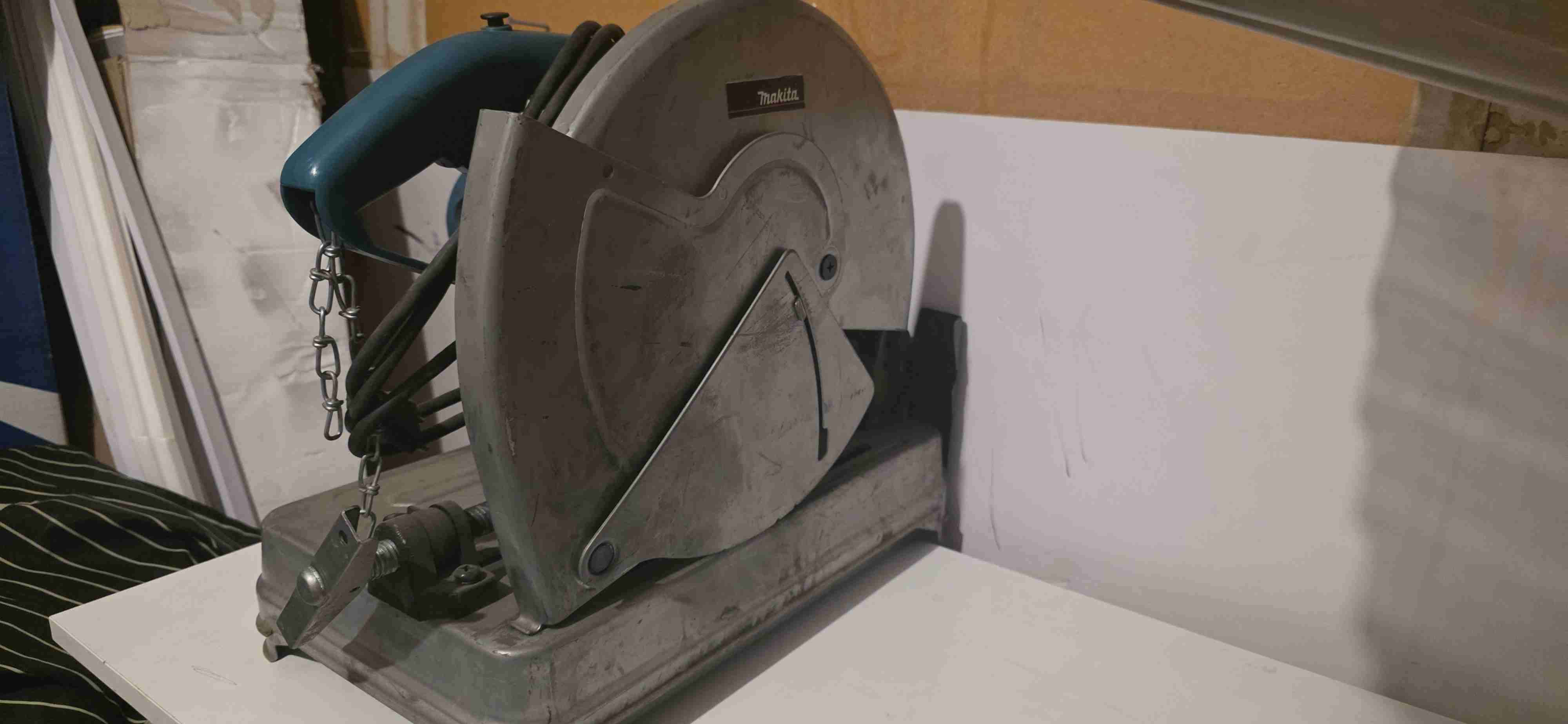 Tronzadora Makita usada - 1