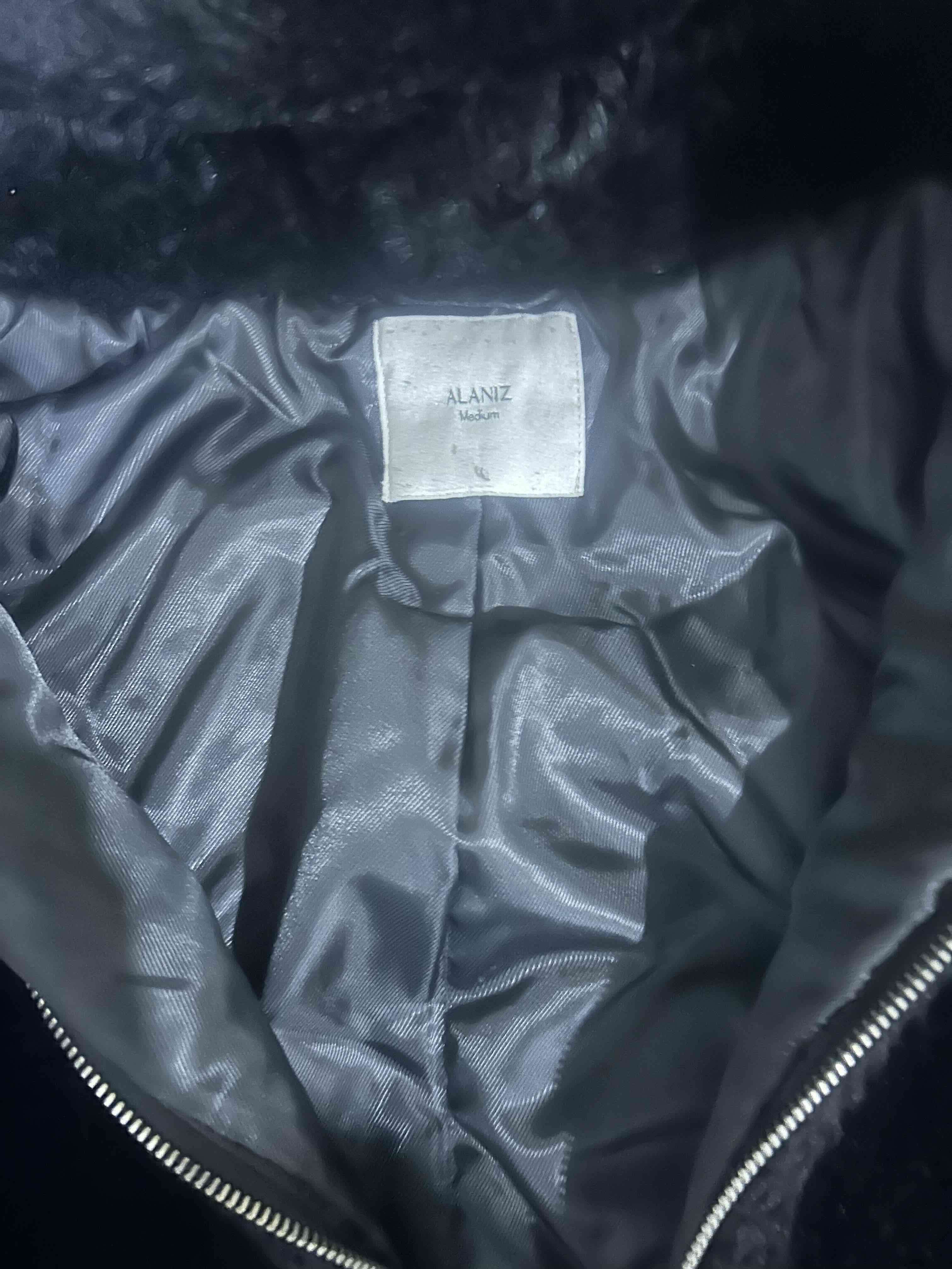 Abrigo de peluche negro - miniatura 2