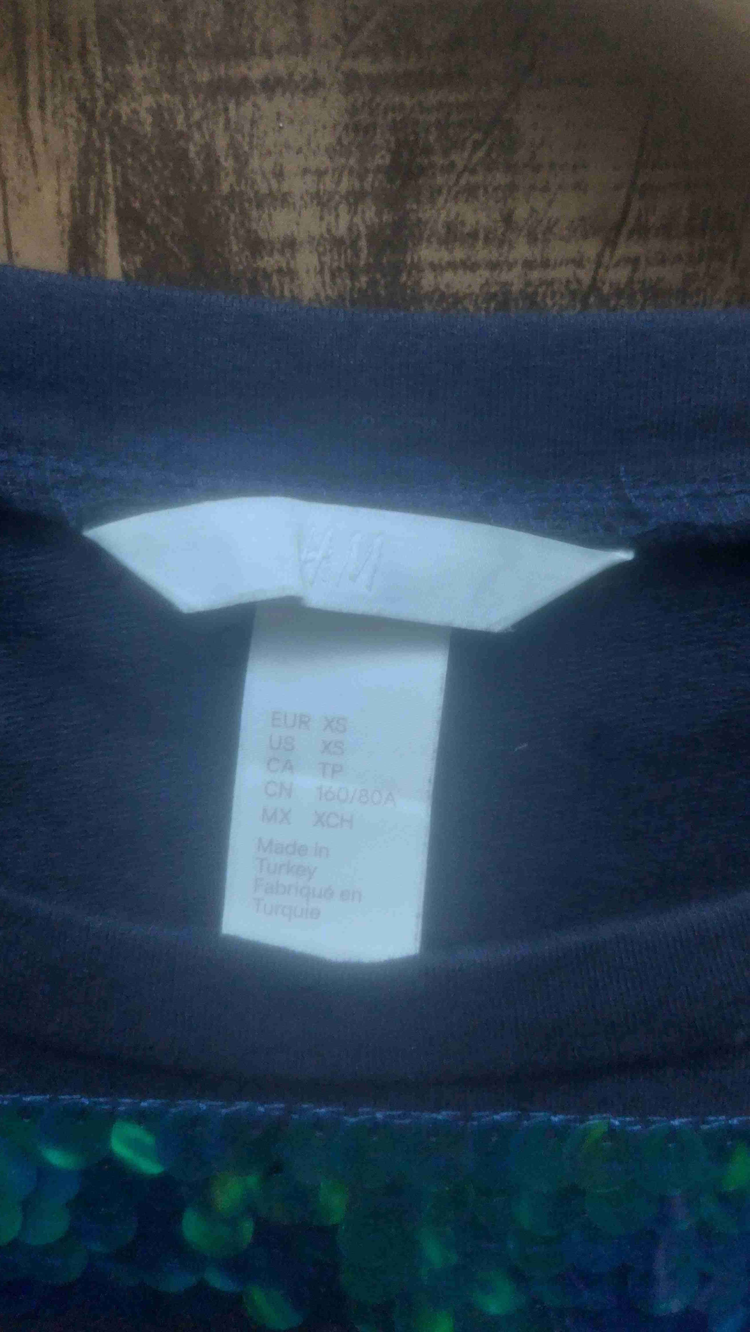 Polerón con lentejuelas verde - 2