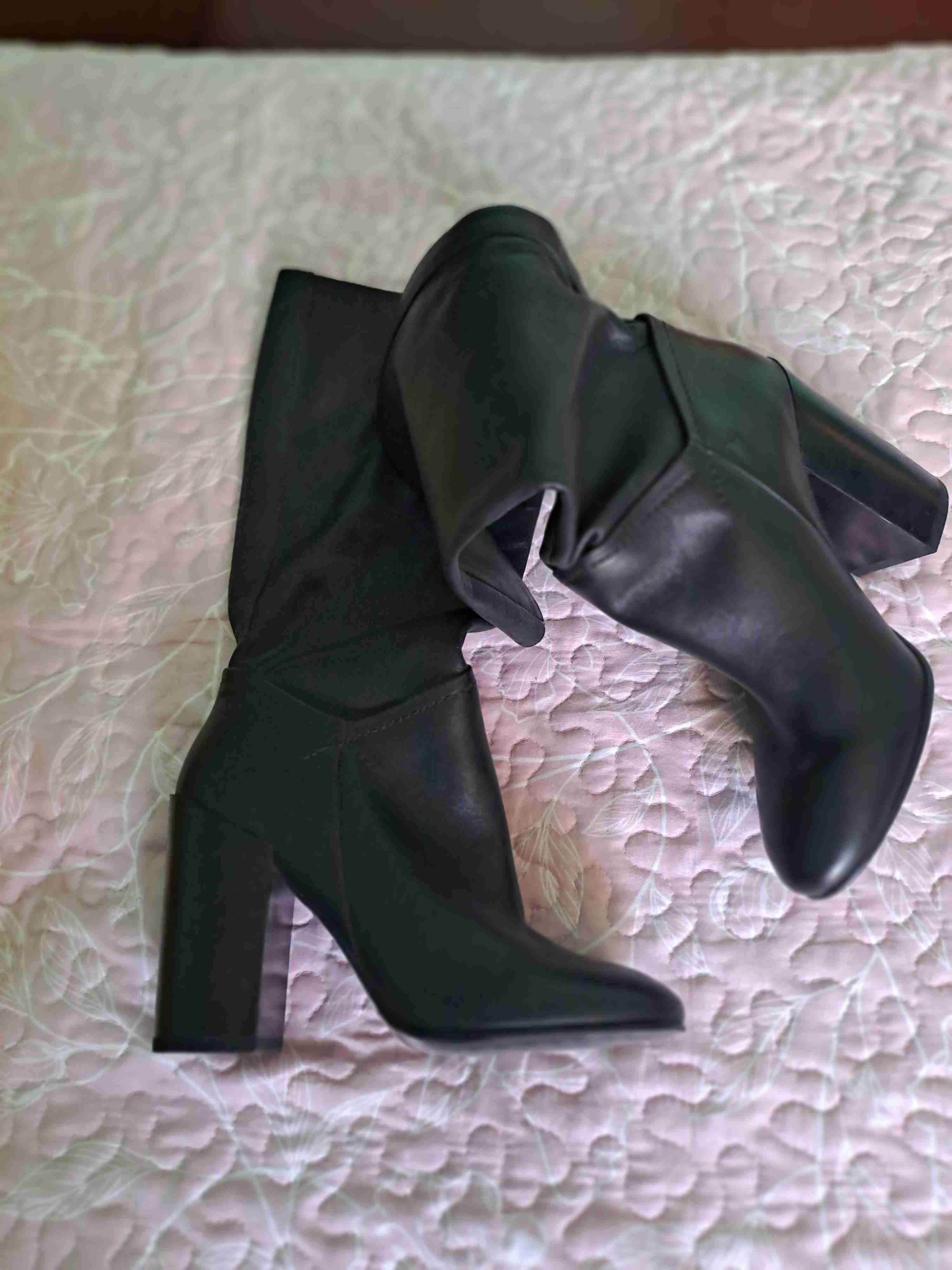 Botines negros de tacón alto marca Aldo - miniatura 3