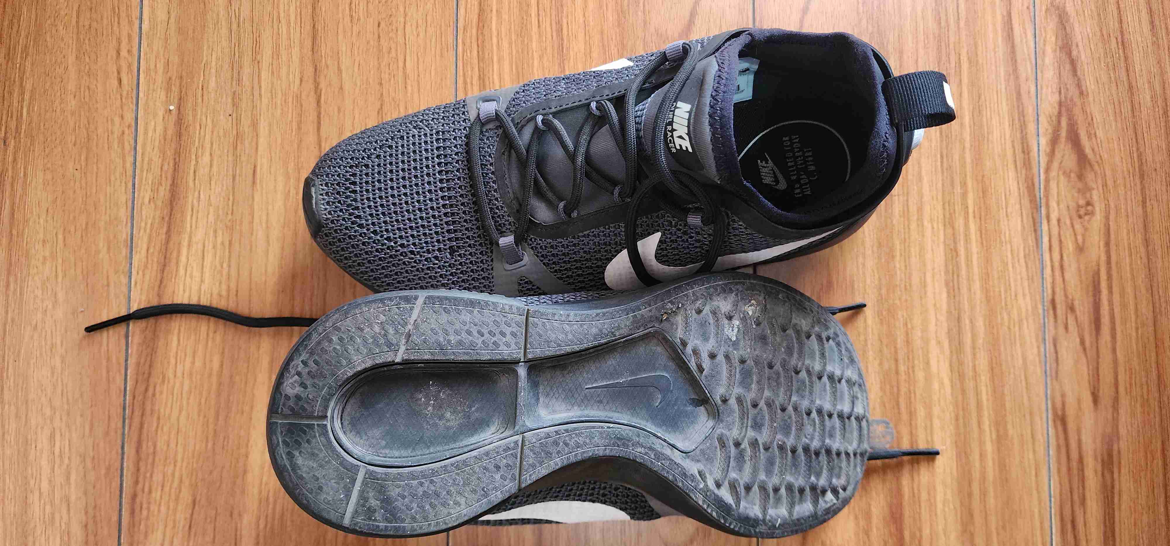 Zapatillas negras Nike Duel Racer - miniatura 4