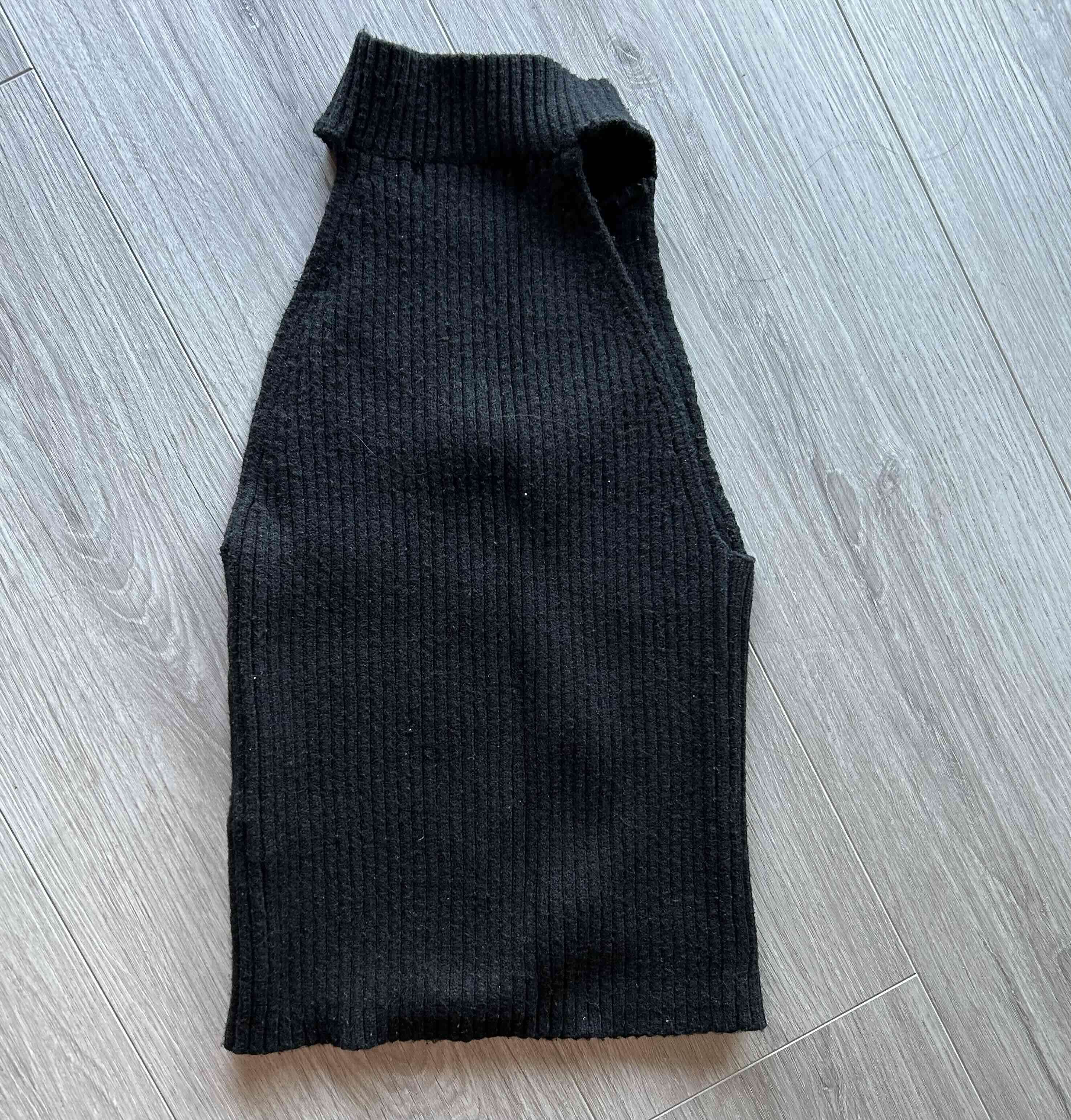 Top negro tejido sin mangas - miniatura 2