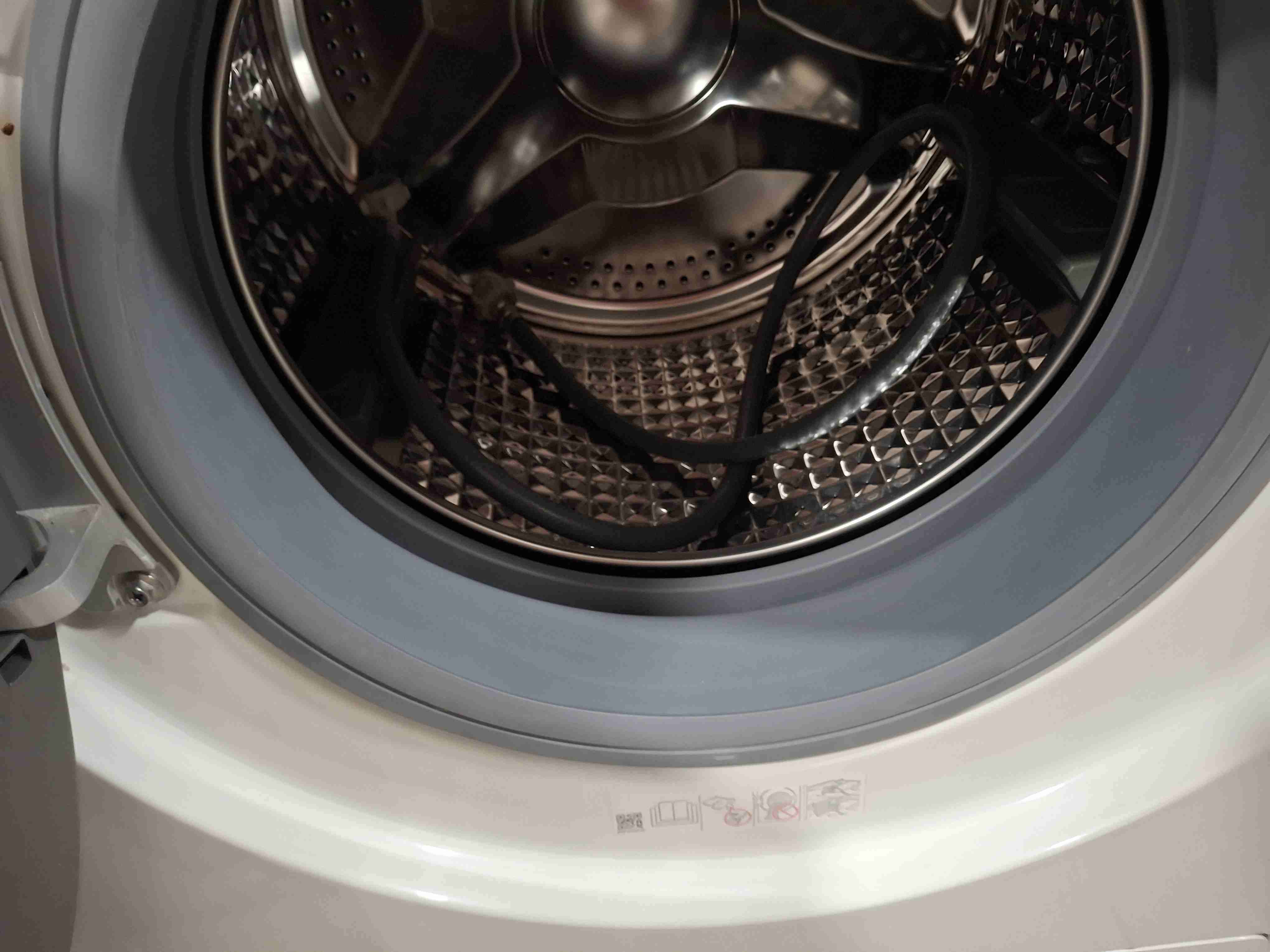 Smartwatch Fitbit en caja - 3