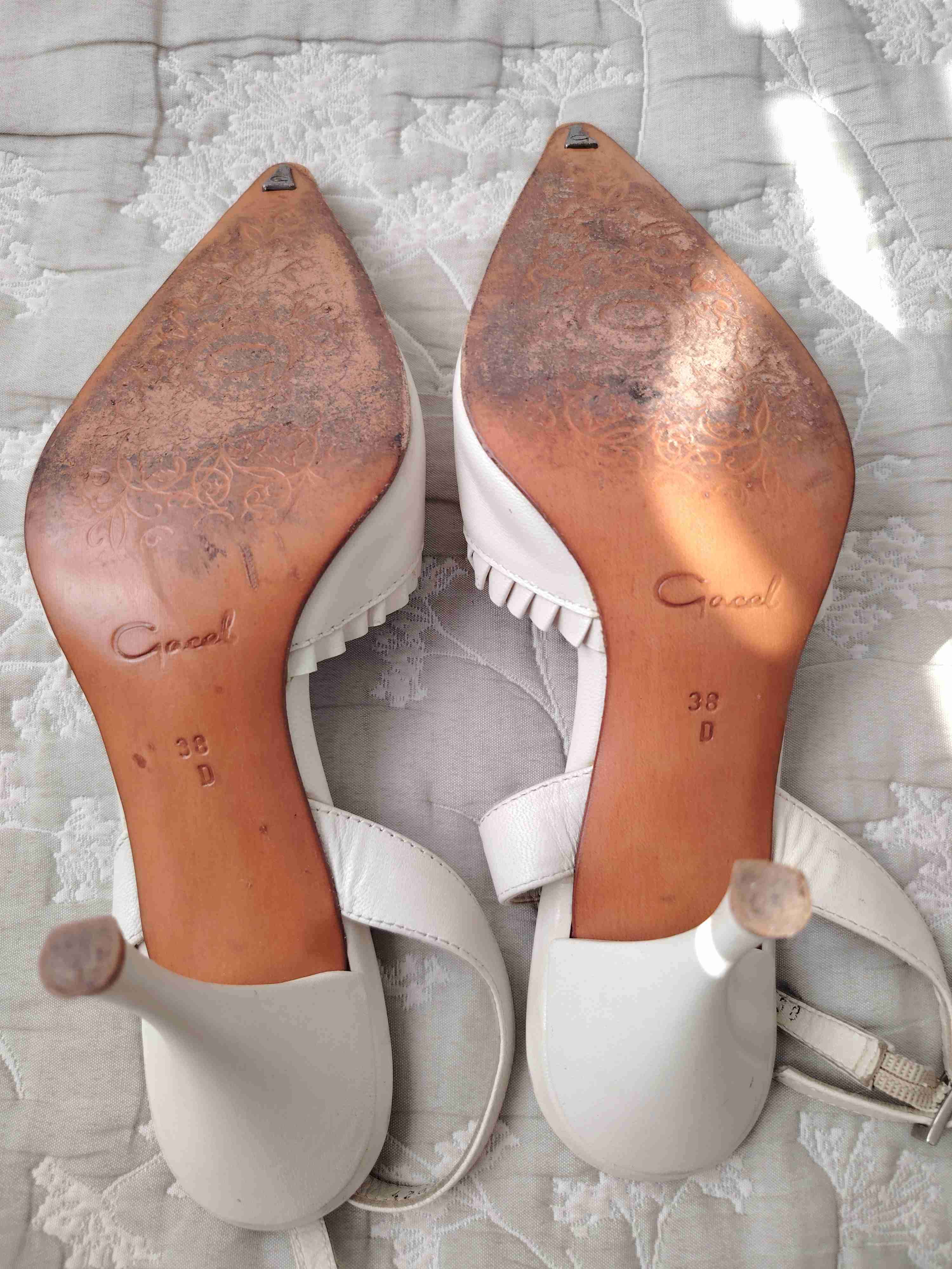 Zapatos de taco Gacel color crudo - miniatura 2