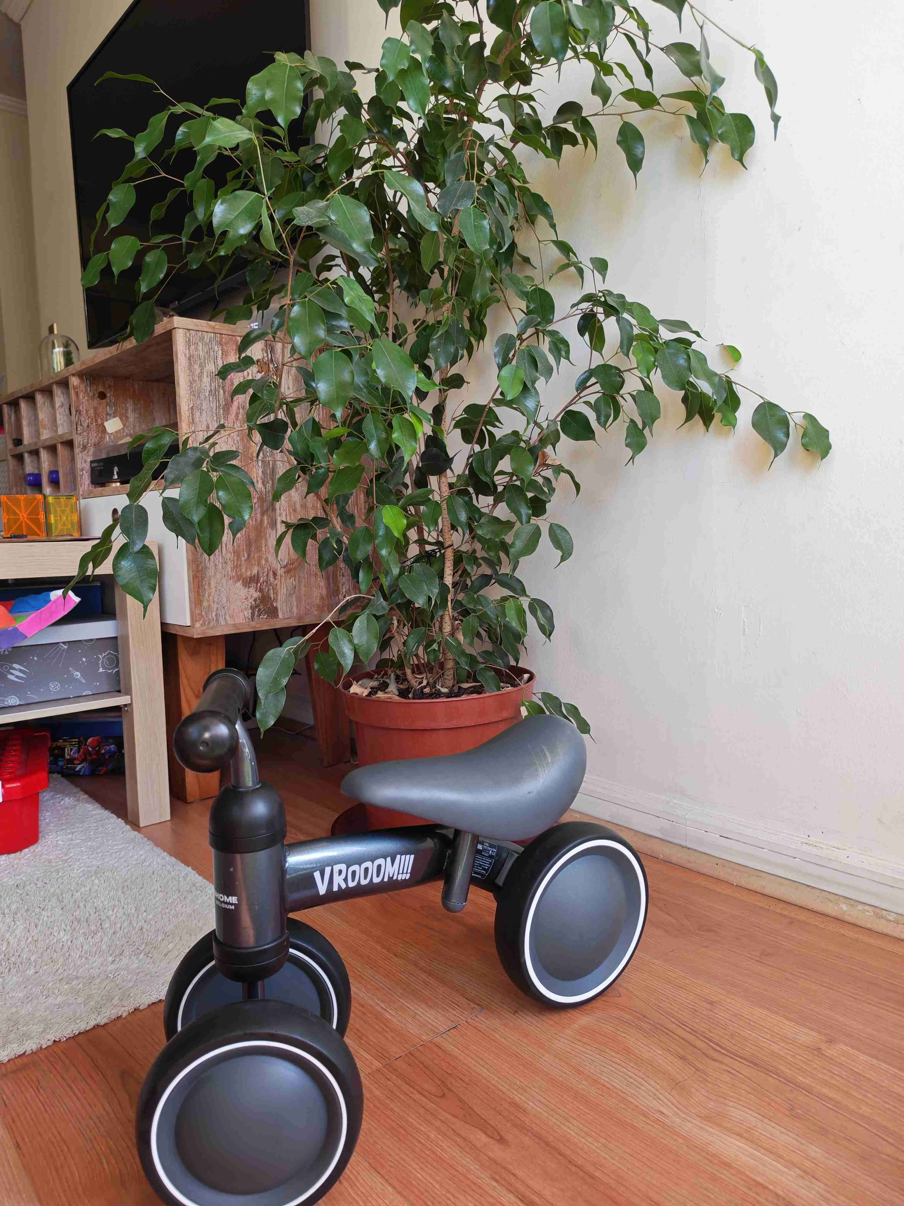 Triciclo para niños Vrooom de origen Europeo - miniatura 2