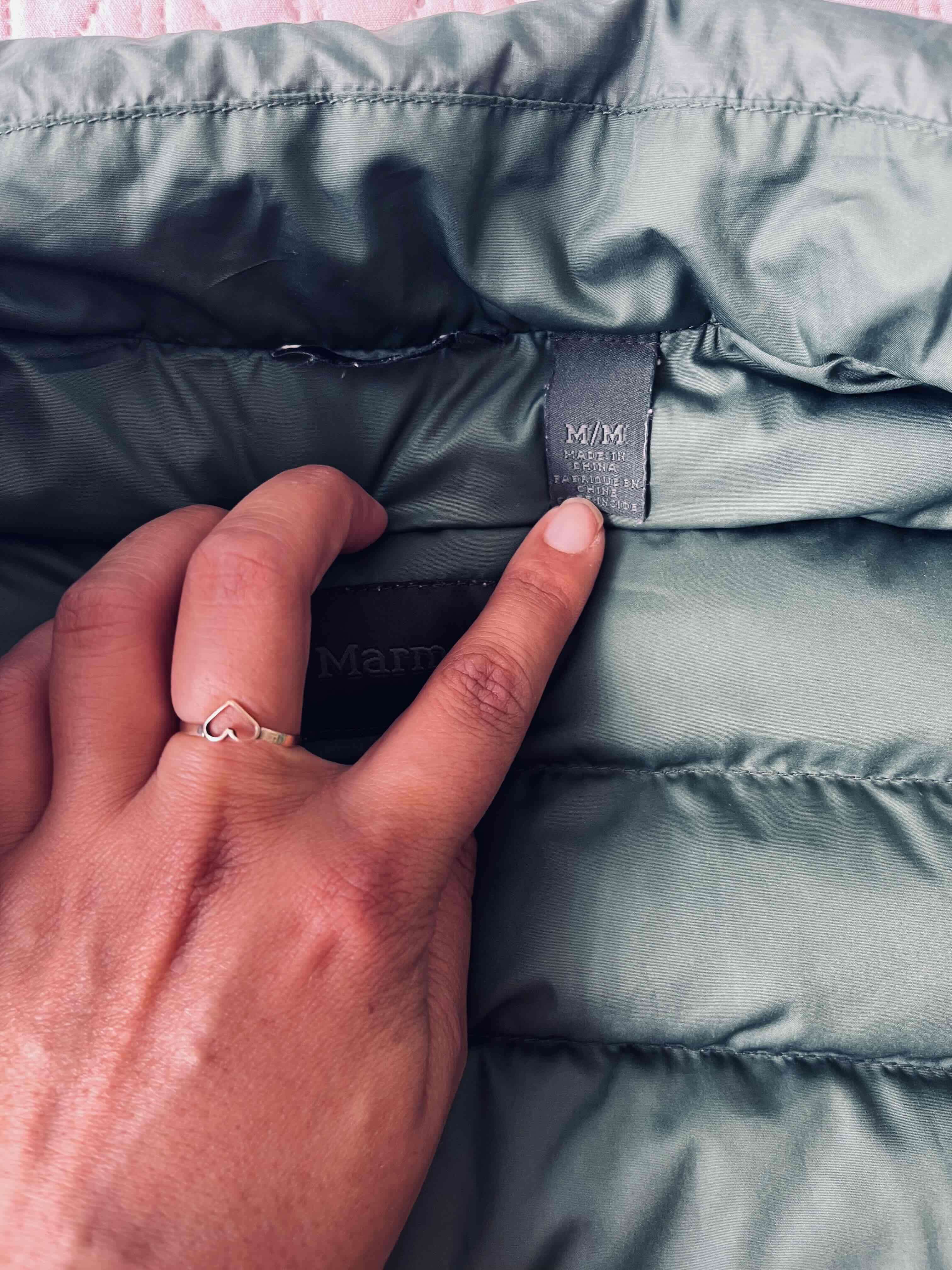 Chaqueta acolchada gris Marmot talla 10/12 - miniatura 5