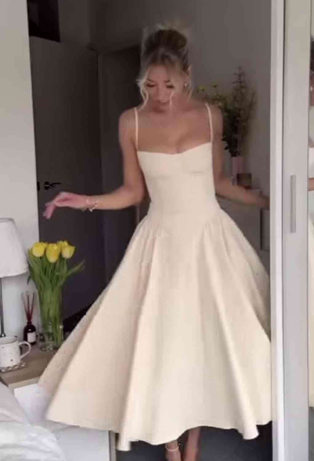 Vestido beige M - miniatura 2