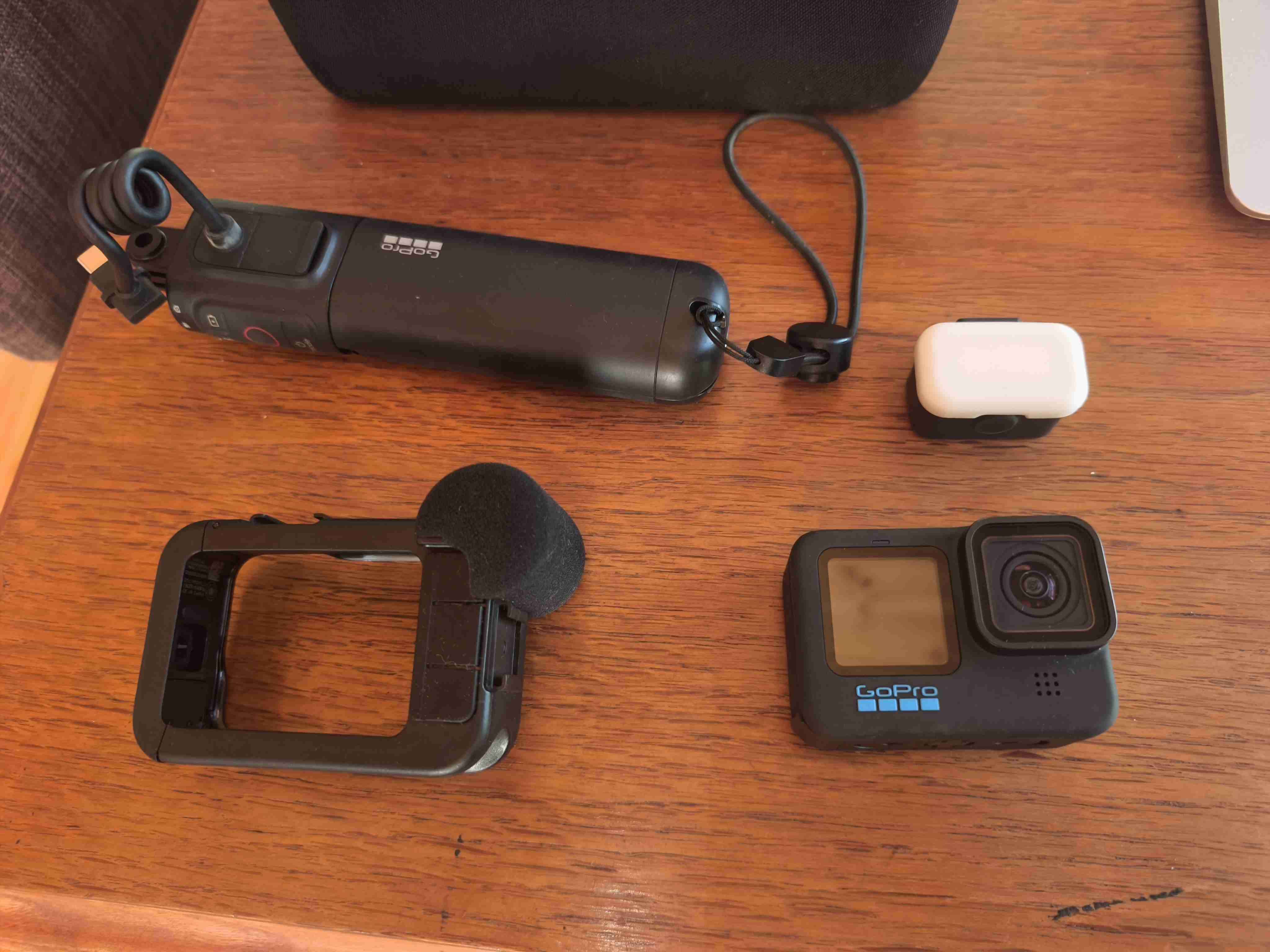 Cámara GoPro 11 black, creator edition - miniatura 1