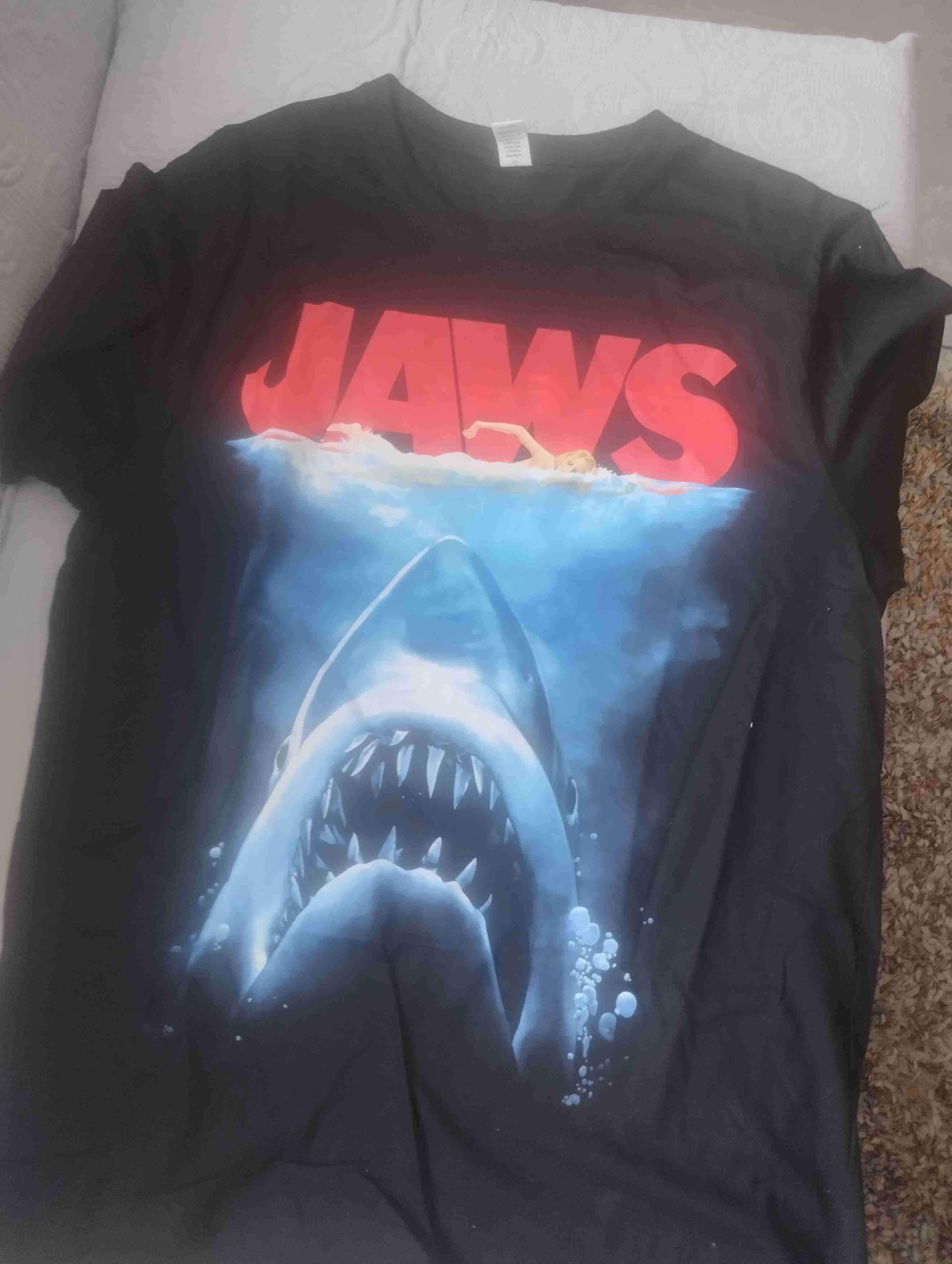 Polera negra Jaws - miniatura 3