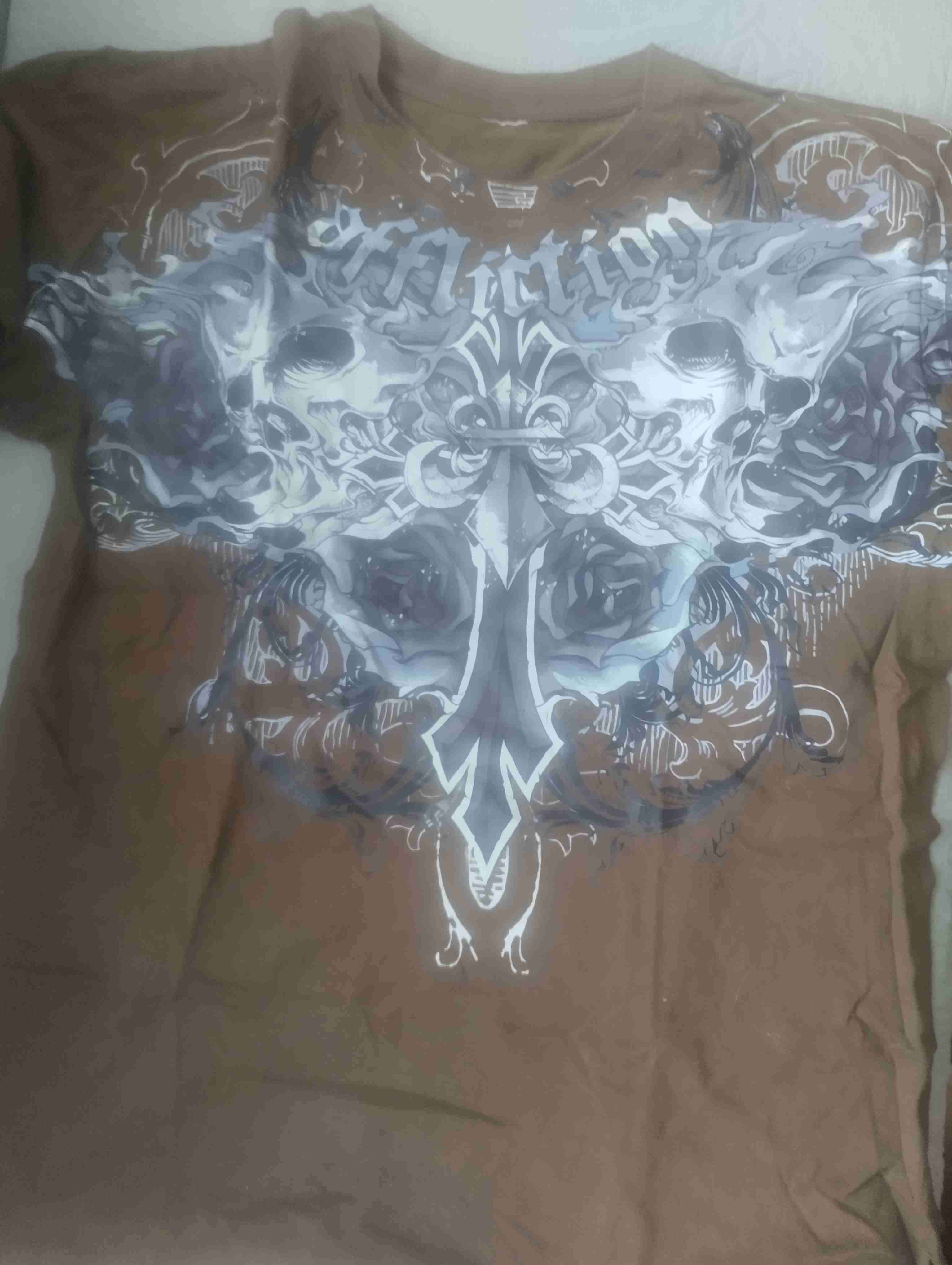 Polera gráfica marrón estampada - miniatura 2