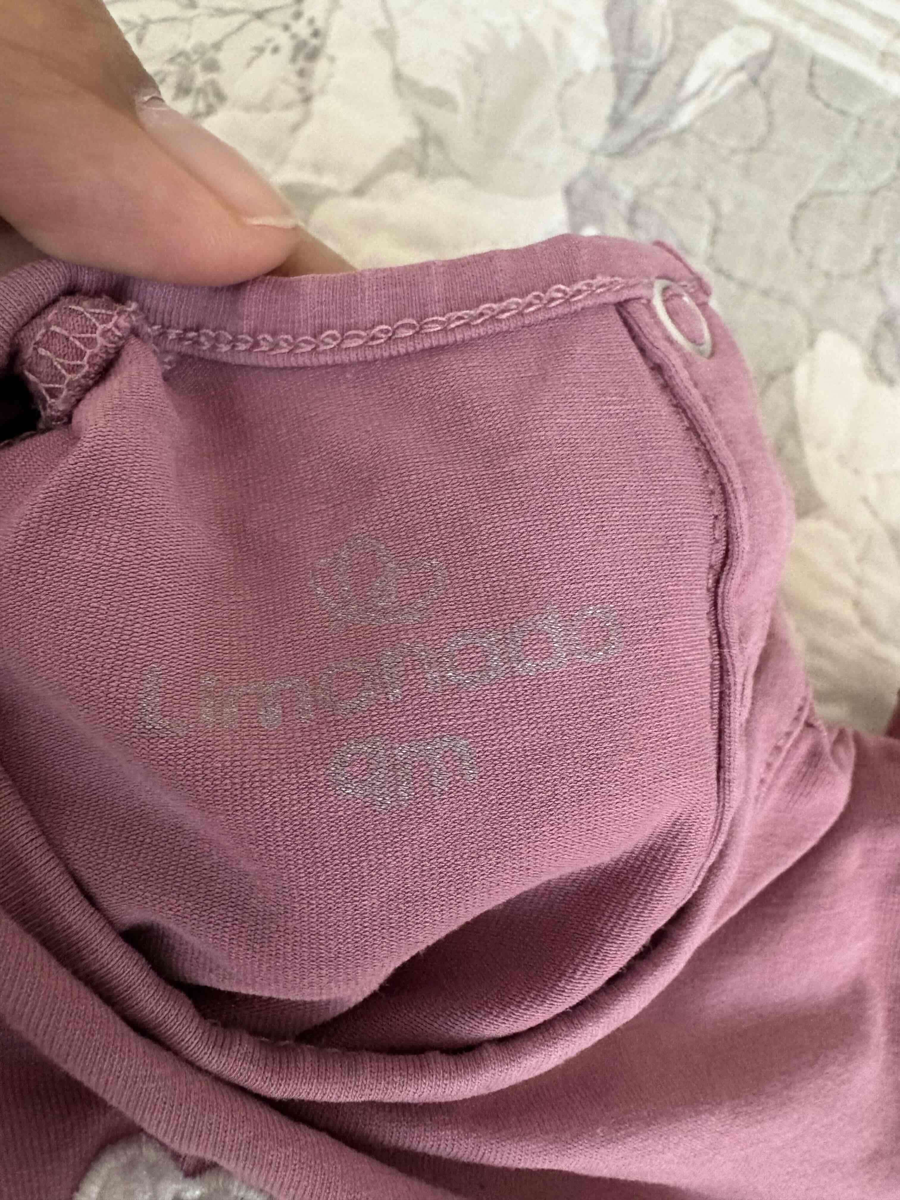 Polera con diseño de oveja - miniatura 3