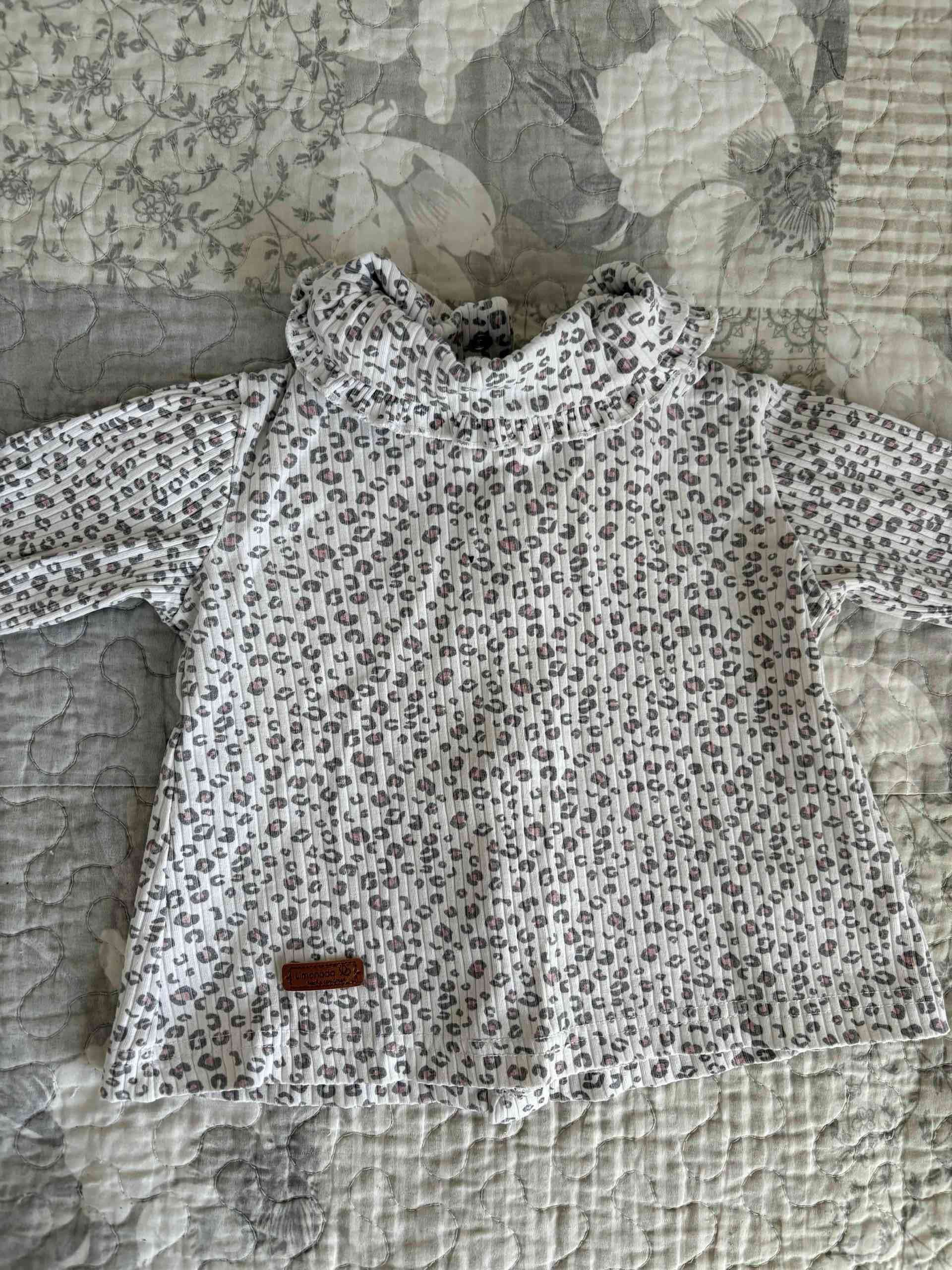 Polera bebé con cuello estampada - miniatura 1