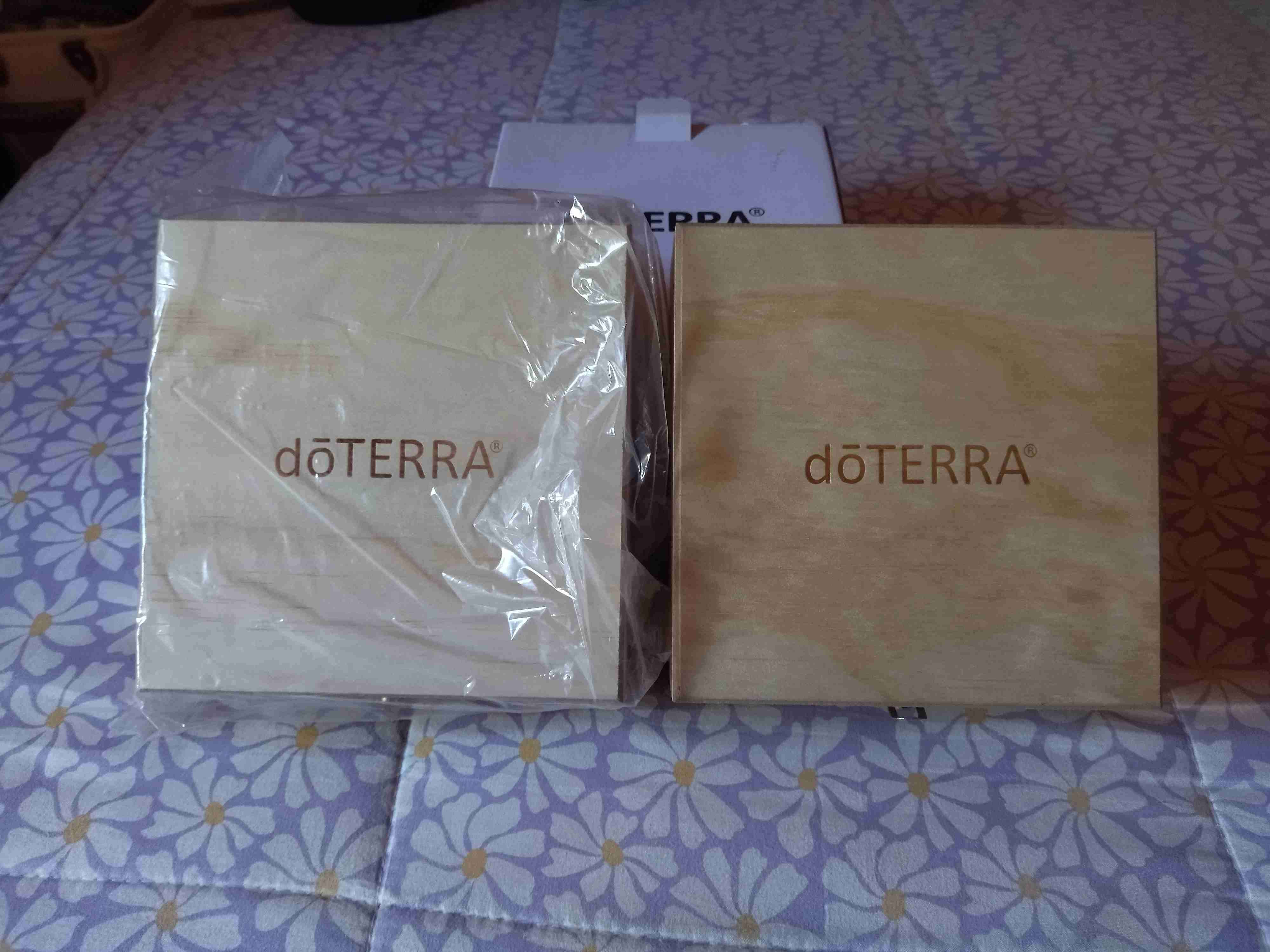 Caja de madera doTERRA para aceites - miniatura 2
