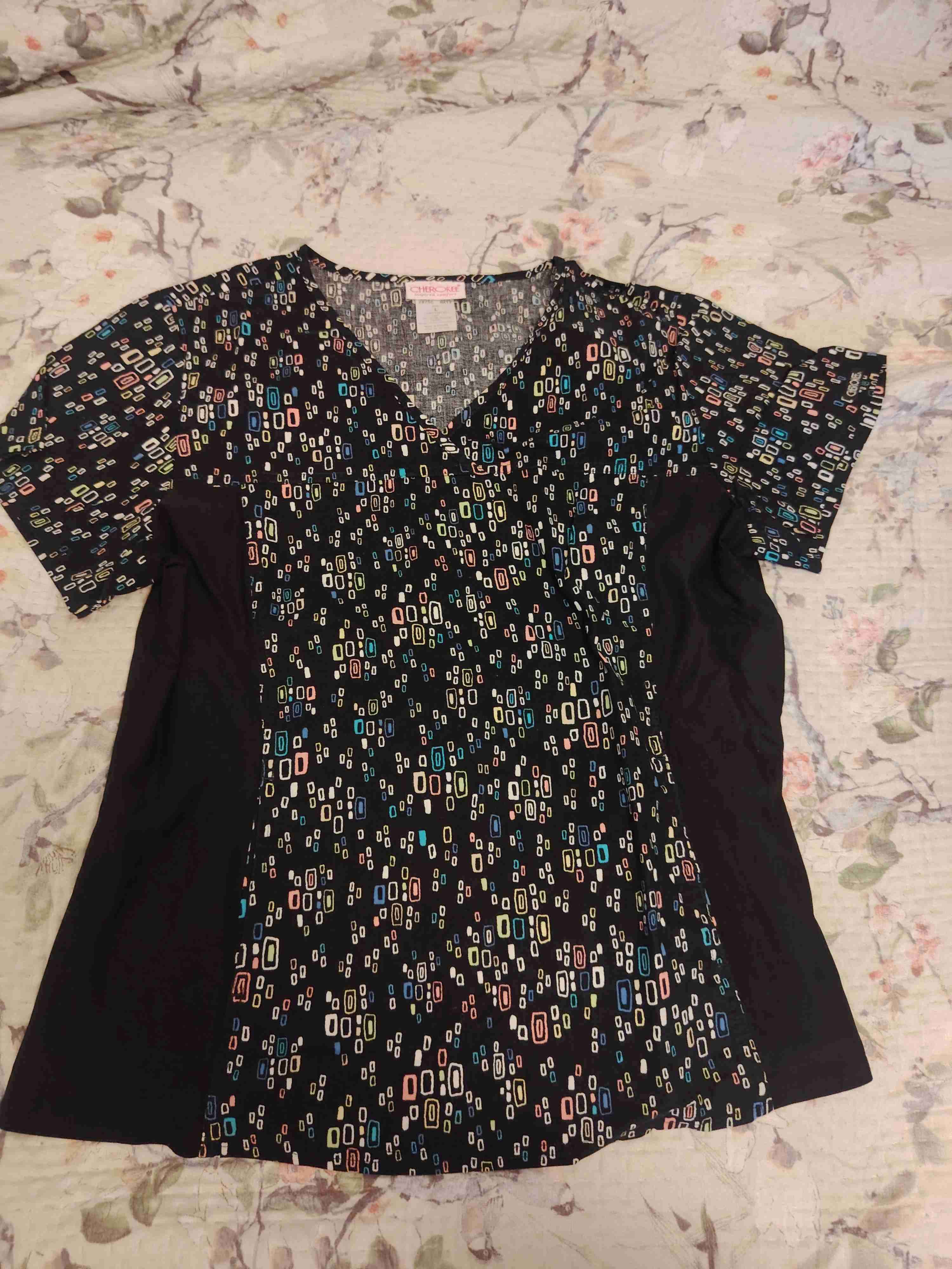 Lote de ropa clinica - 6