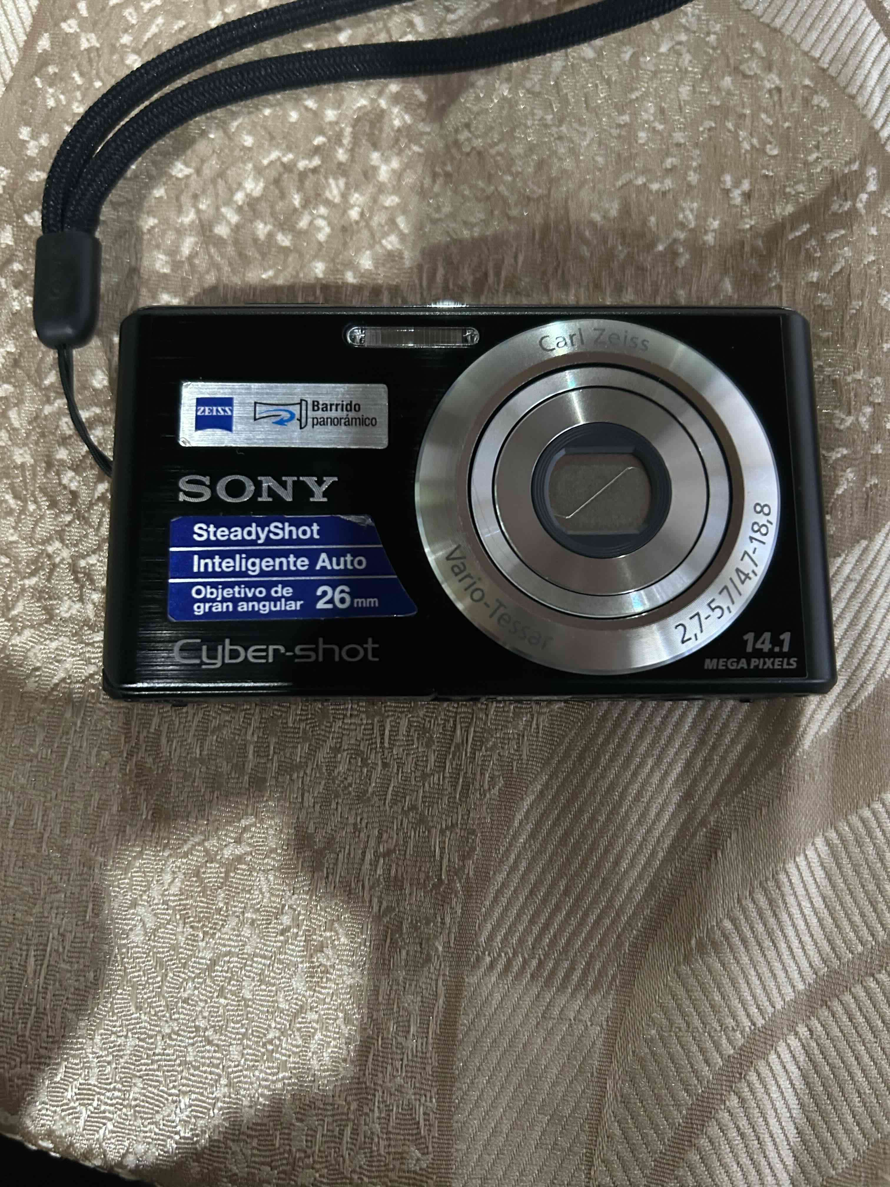 Cámara digital Sony Cyber-shot - 2