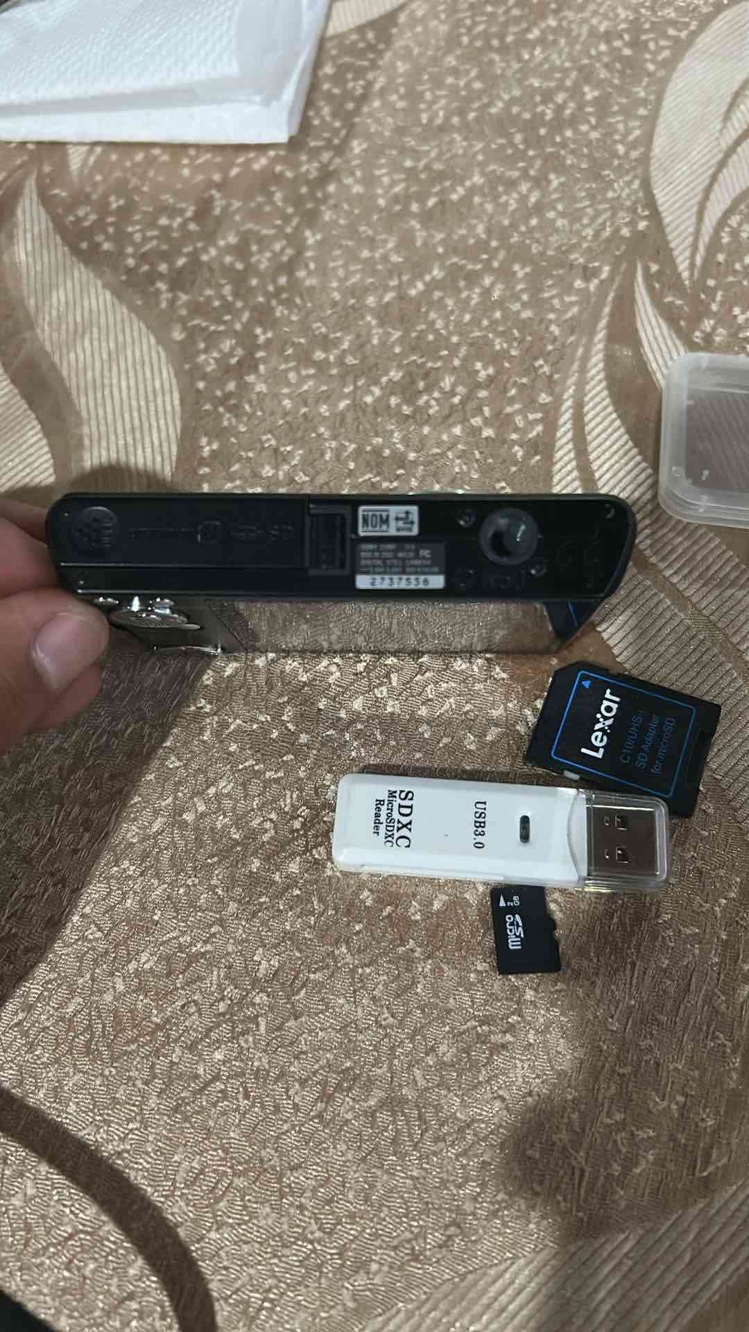 Cámara digital Sony Cyber-shot - 6