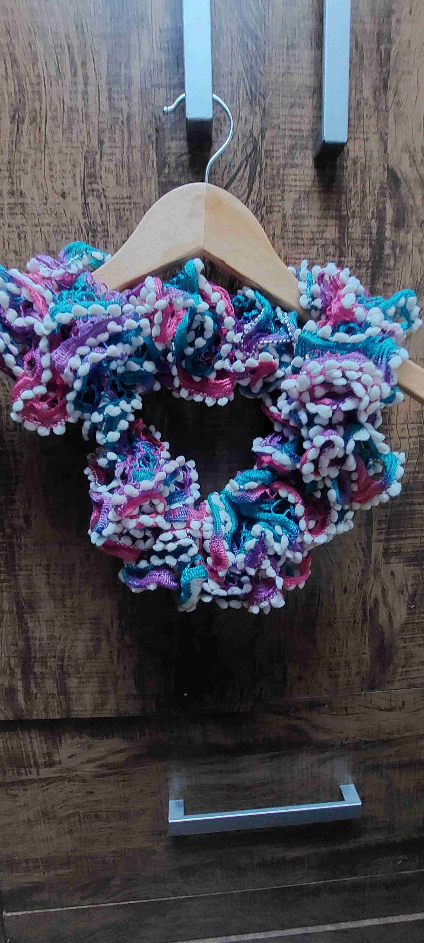 Bufanda de ganchillo colorida - 1