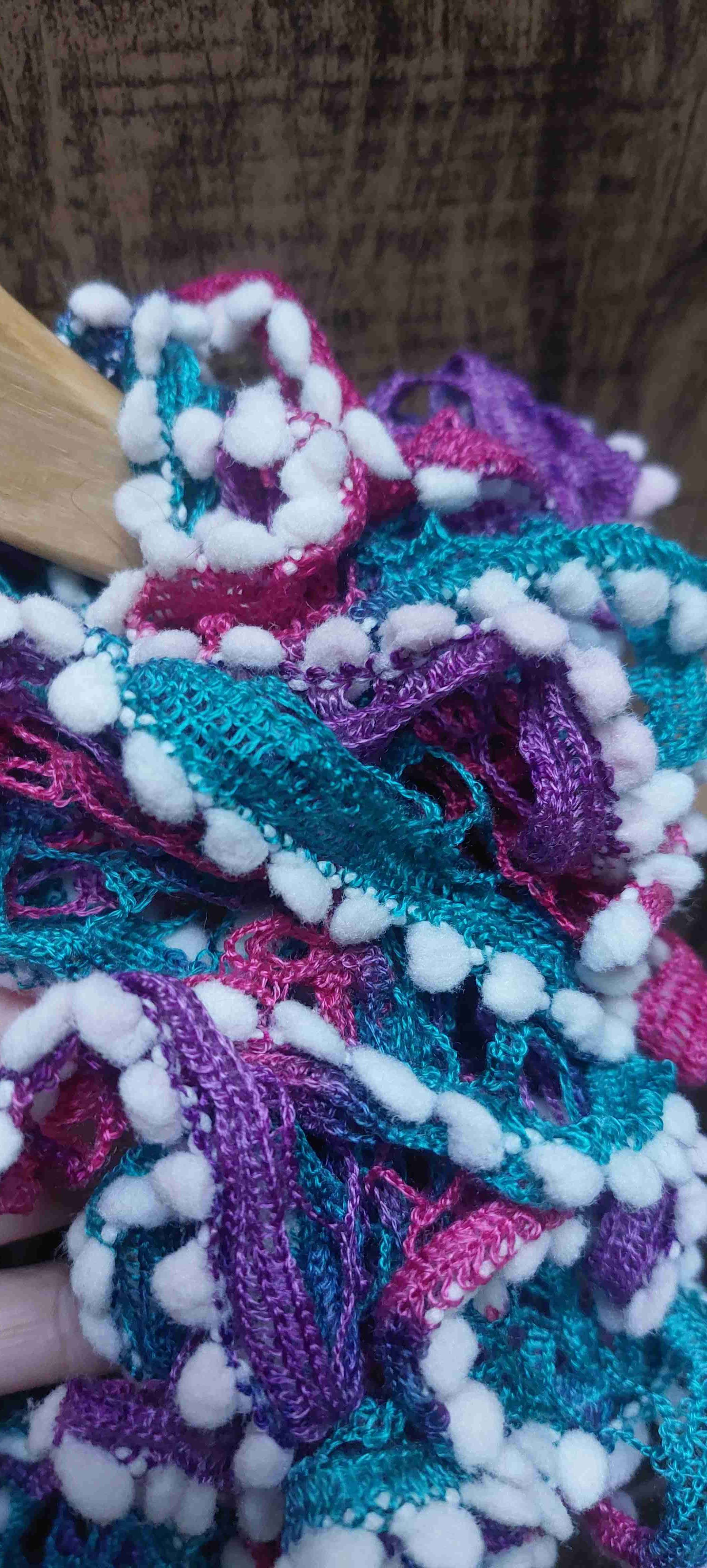 Bufanda de ganchillo colorida - 2