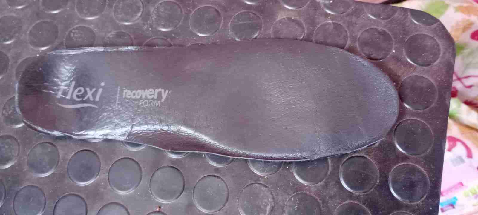 Botines de cuero negro marca Flexi - miniatura 4