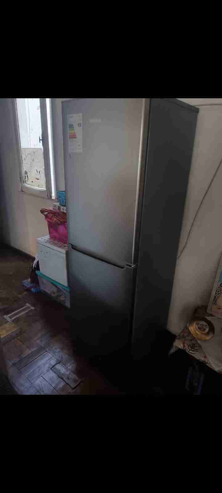 Refrigerador gris - 3