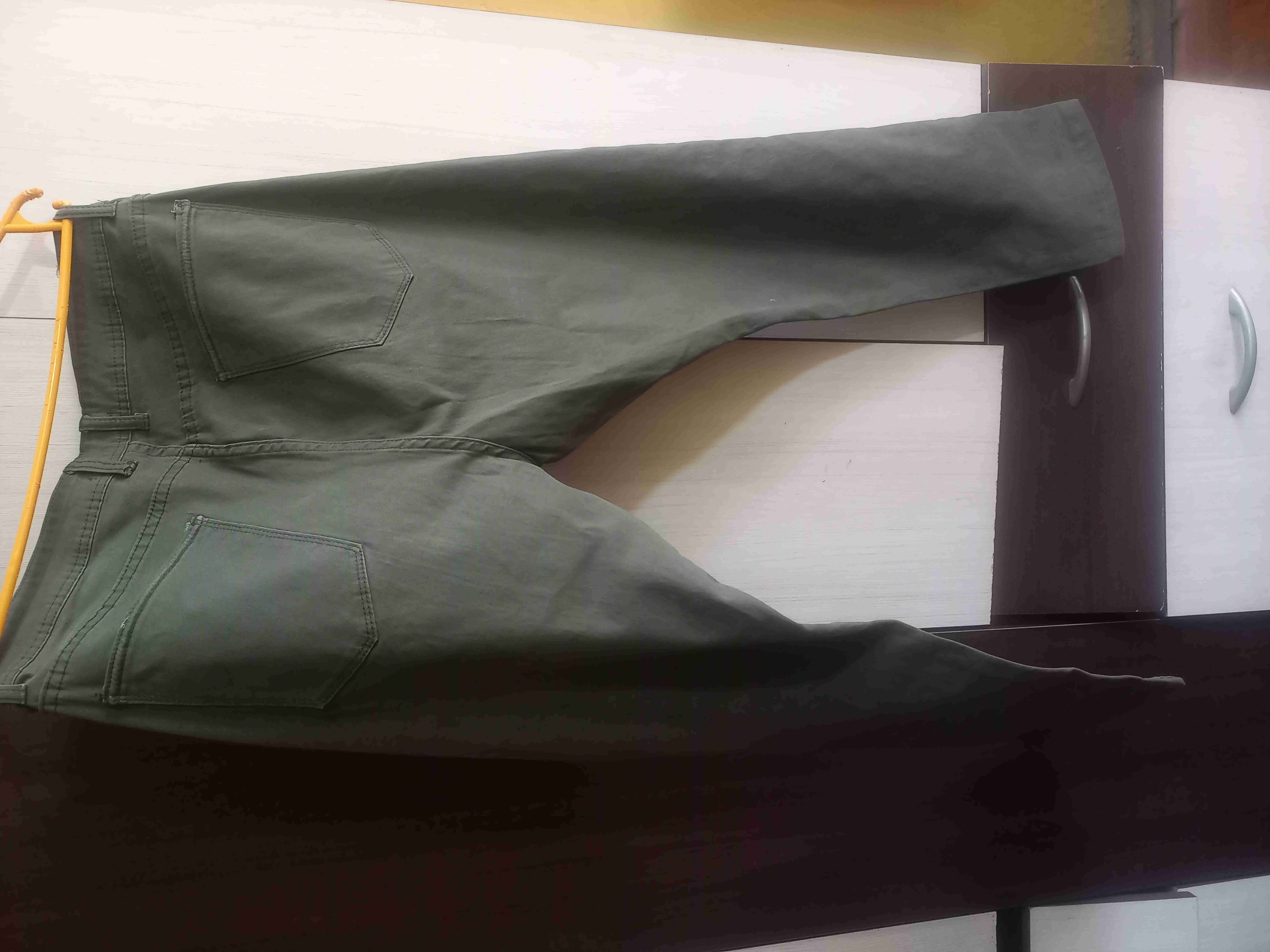 Pantalones verde oliva - 2