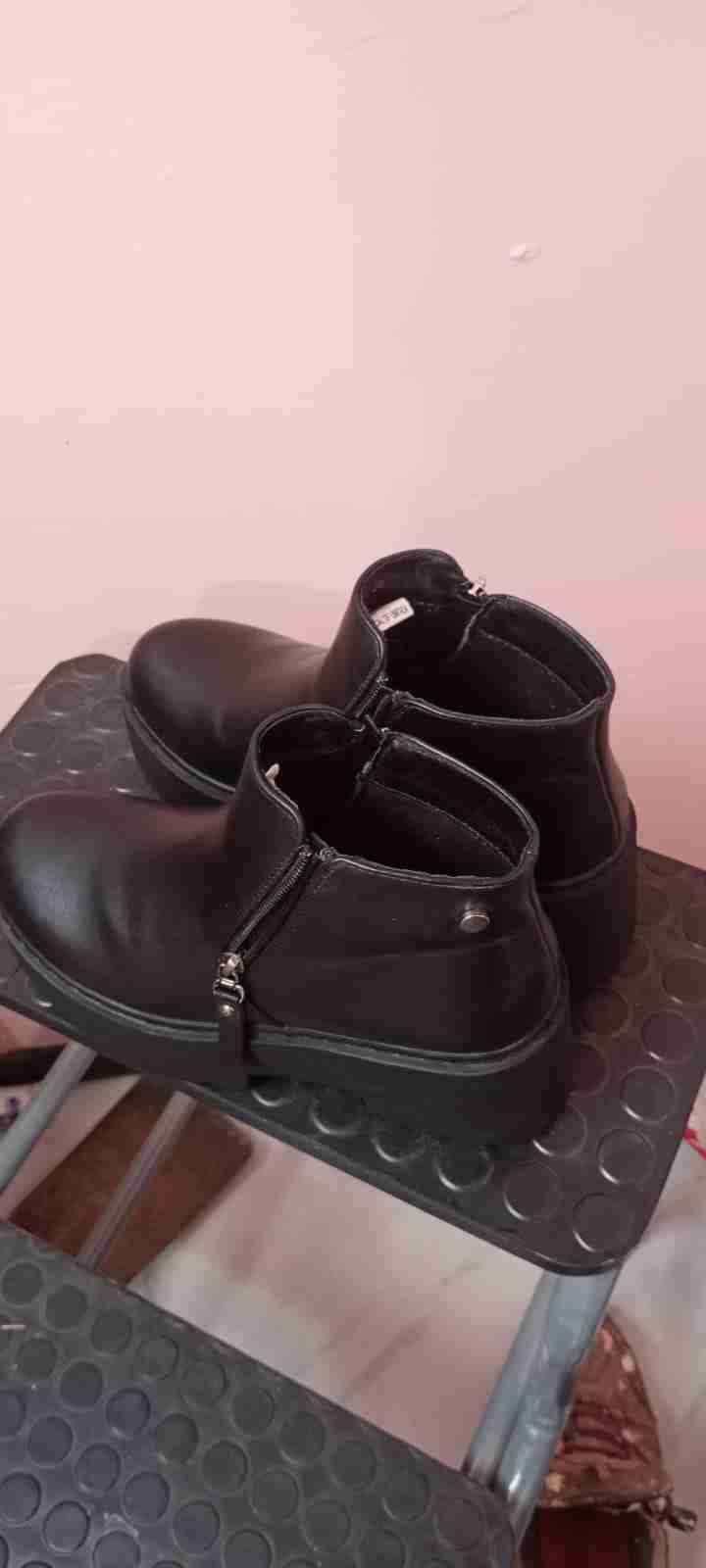 Botines de cuero negros - miniatura 2