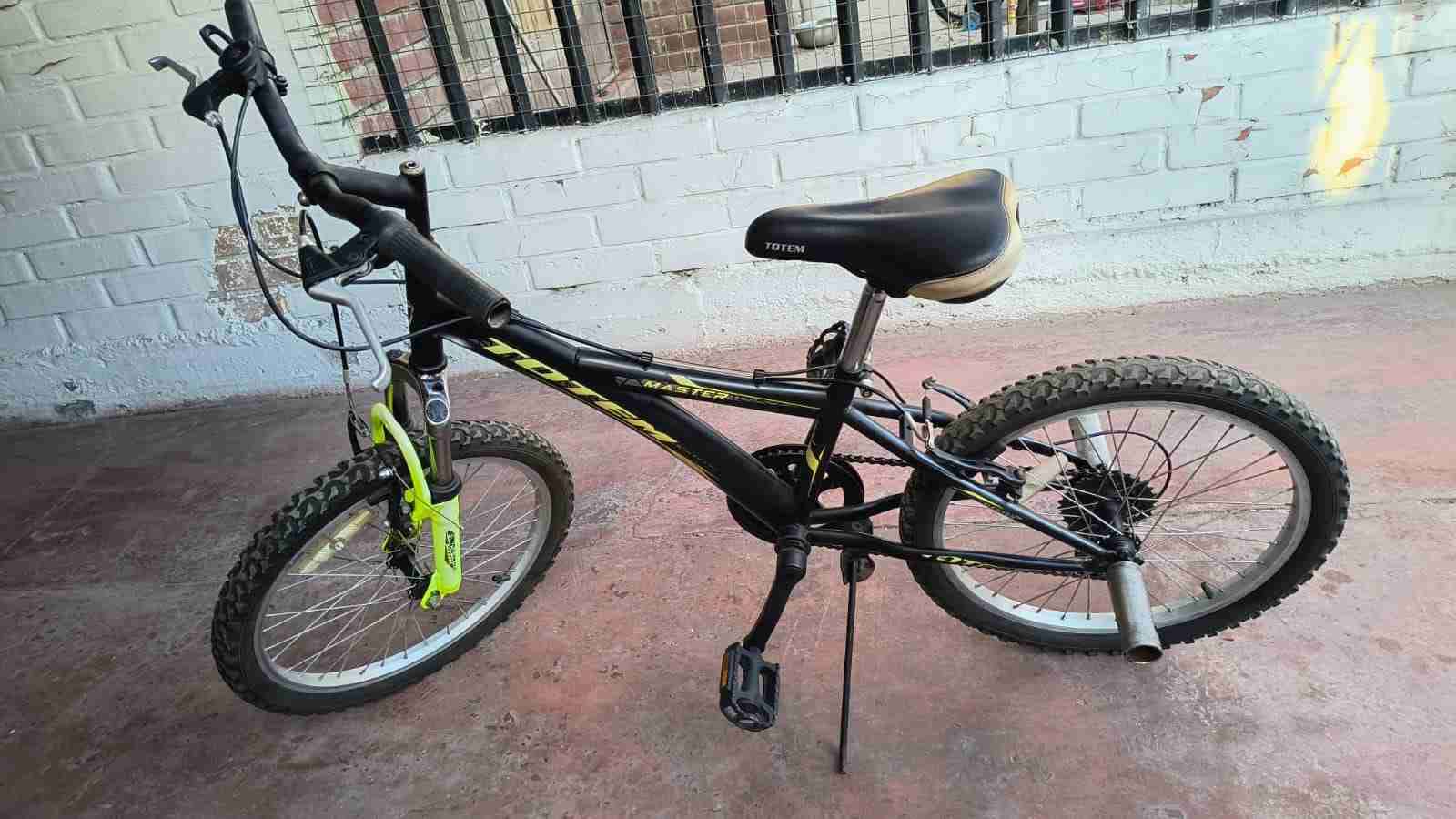 Bicicleta Totem aro 20 - miniatura 3