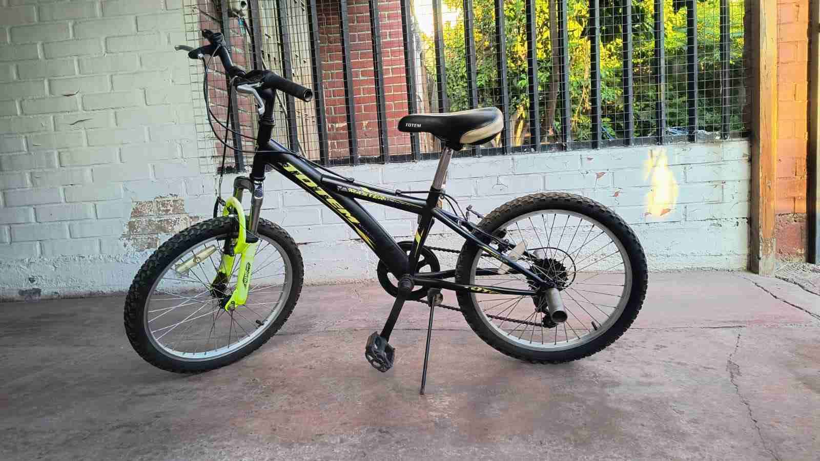 Bicicleta Totem aro 20 - miniatura 4