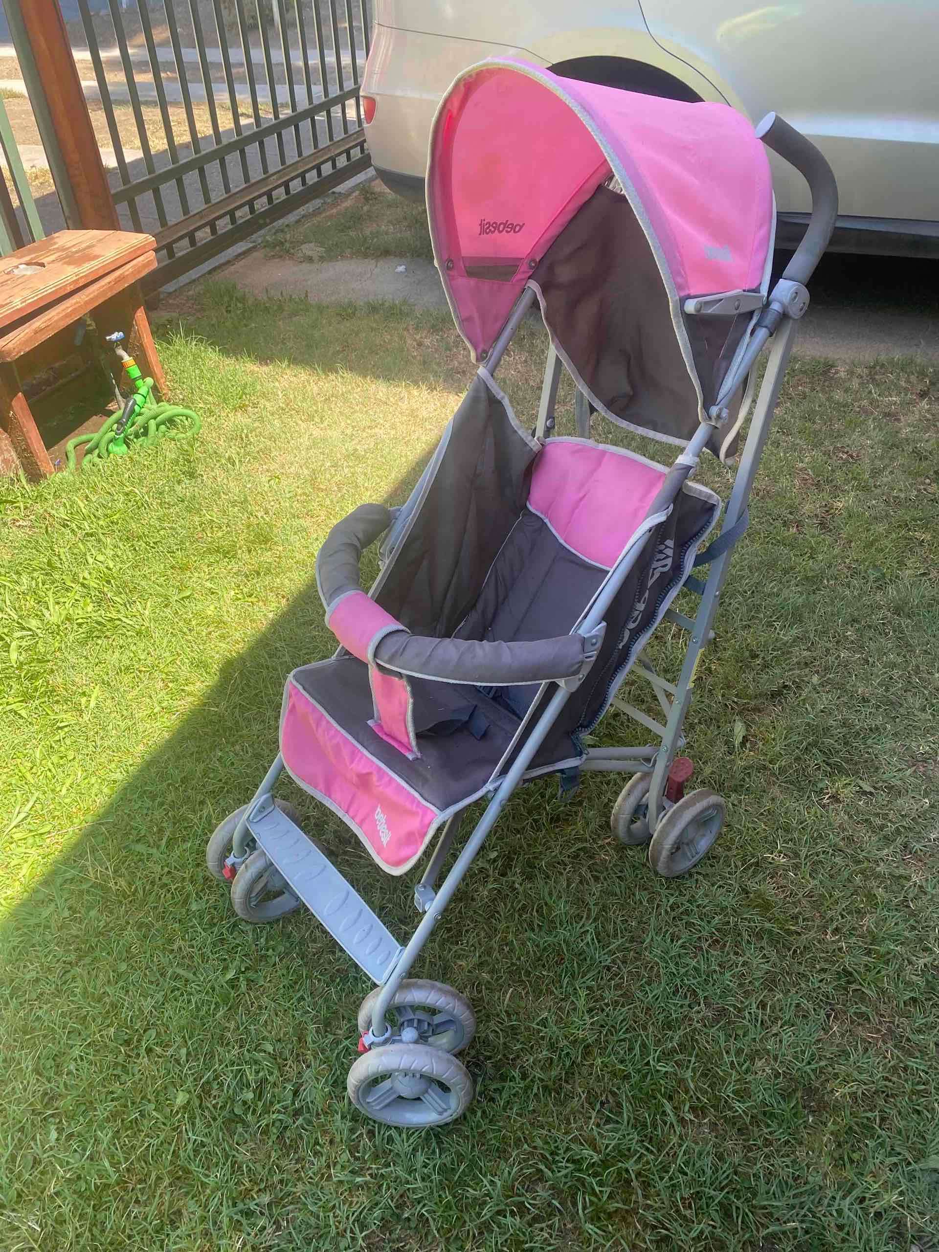 Coche de bebé Bebesit rosado - 2