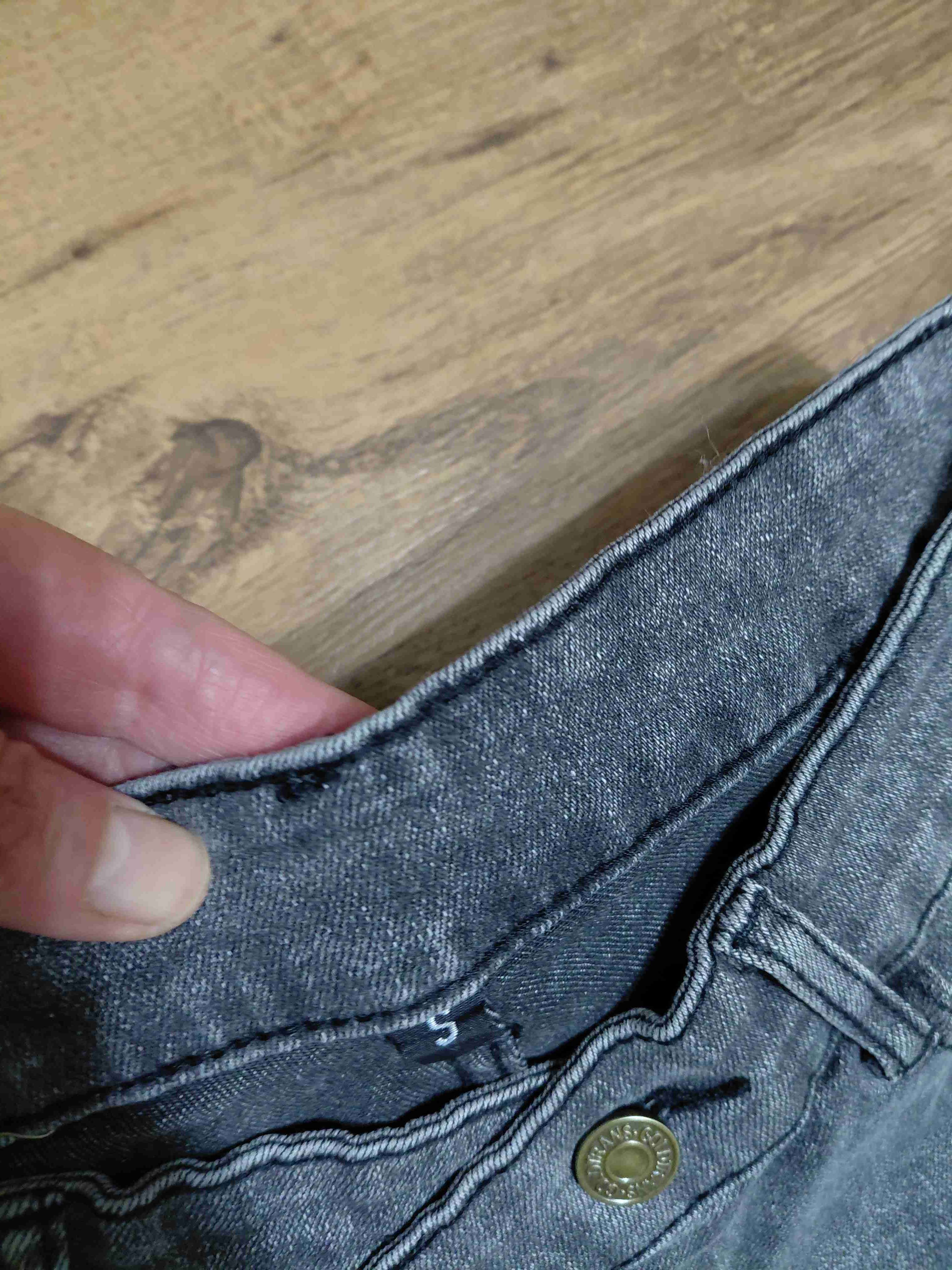 Jeans desgastados azul y gris - 5