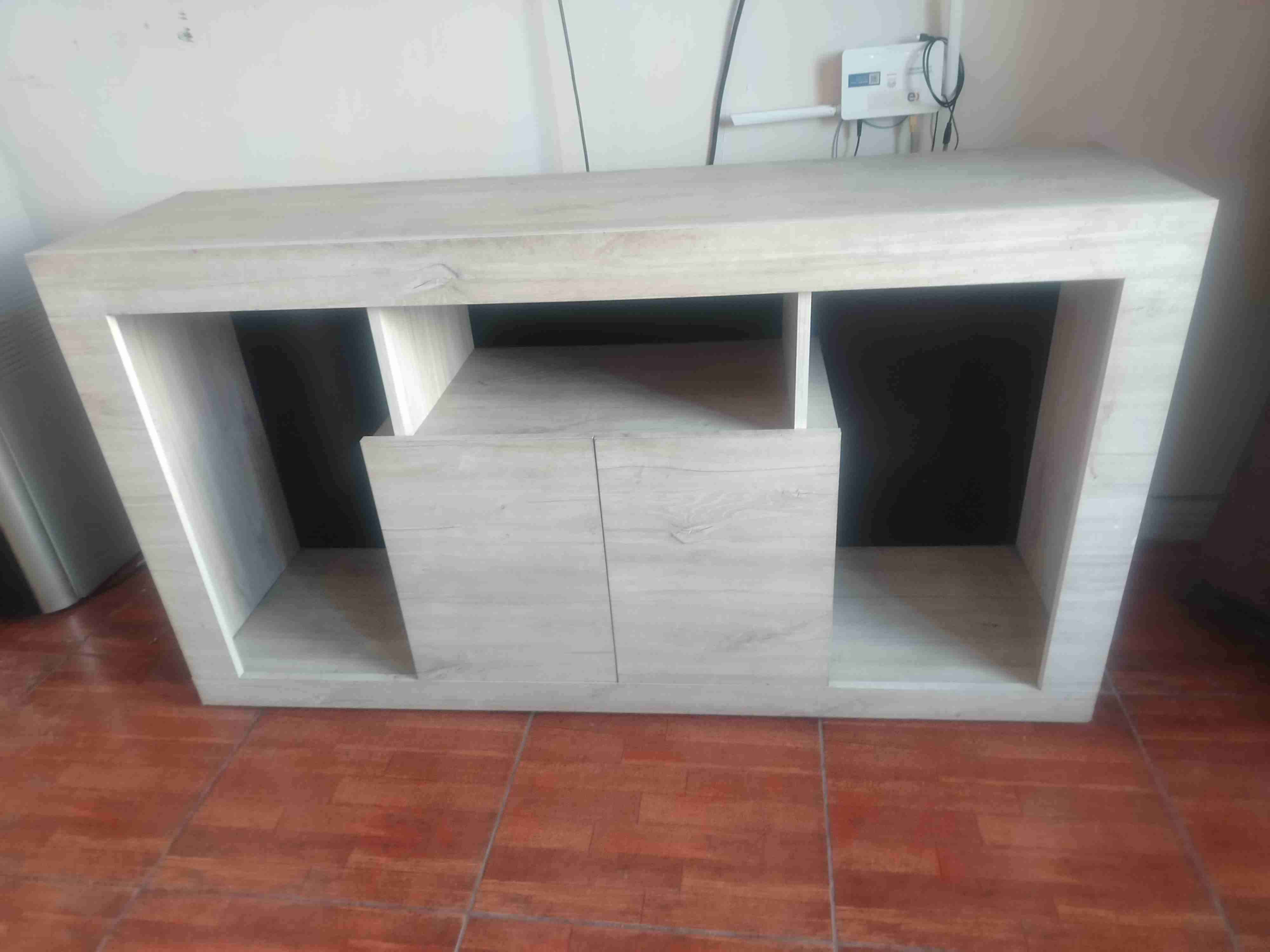 Mueble organizador de madera - 1