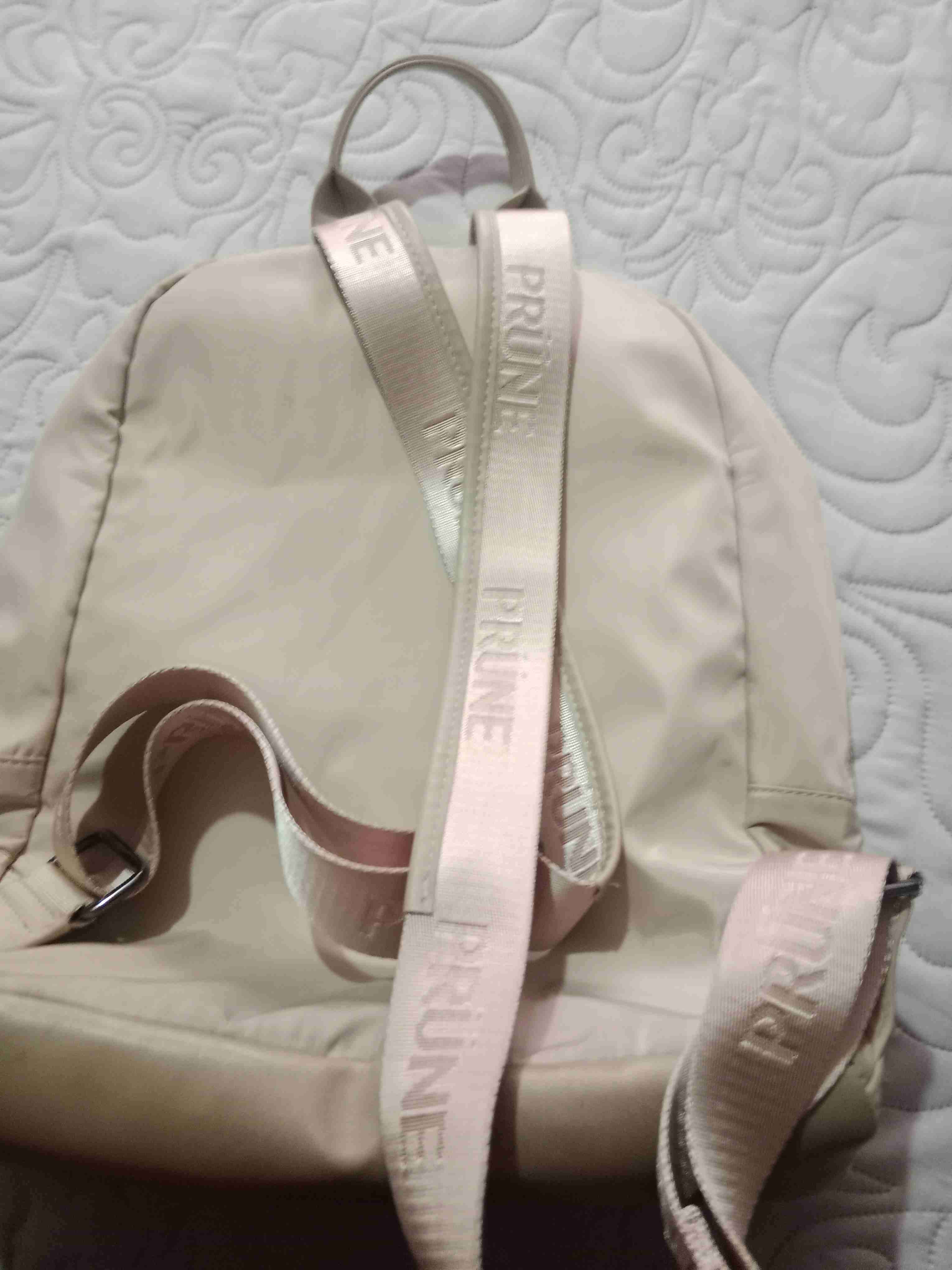 Mochila beige con bolsillos - miniatura 2