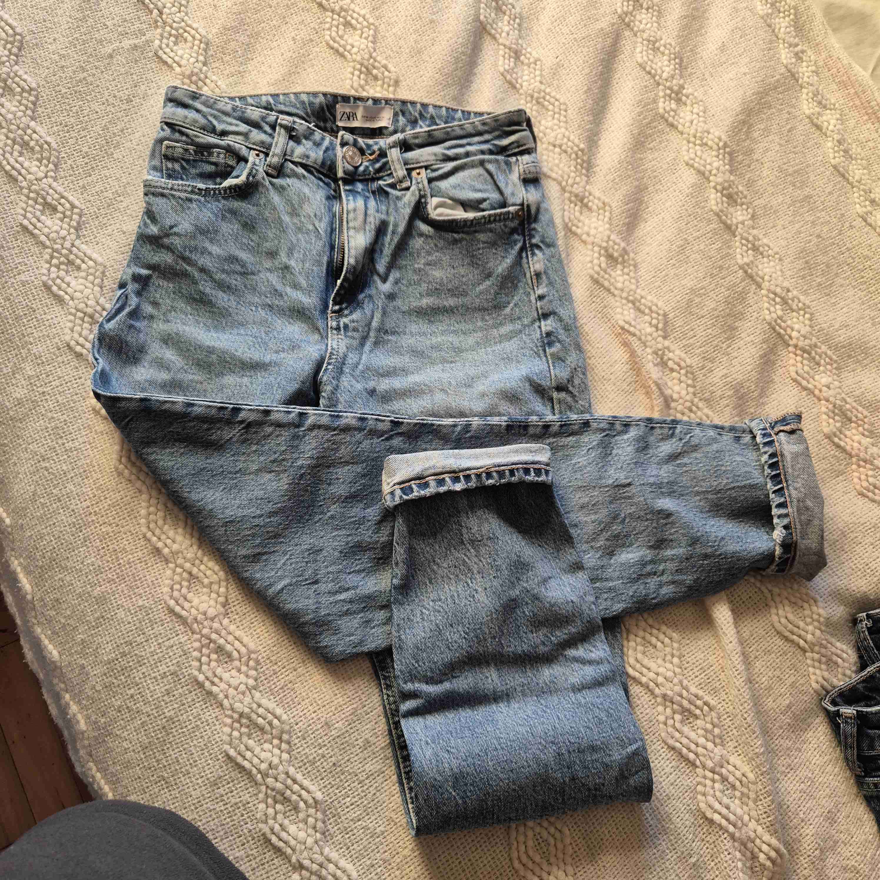 Jeans azules claros mom fit ZARA 36 - 3